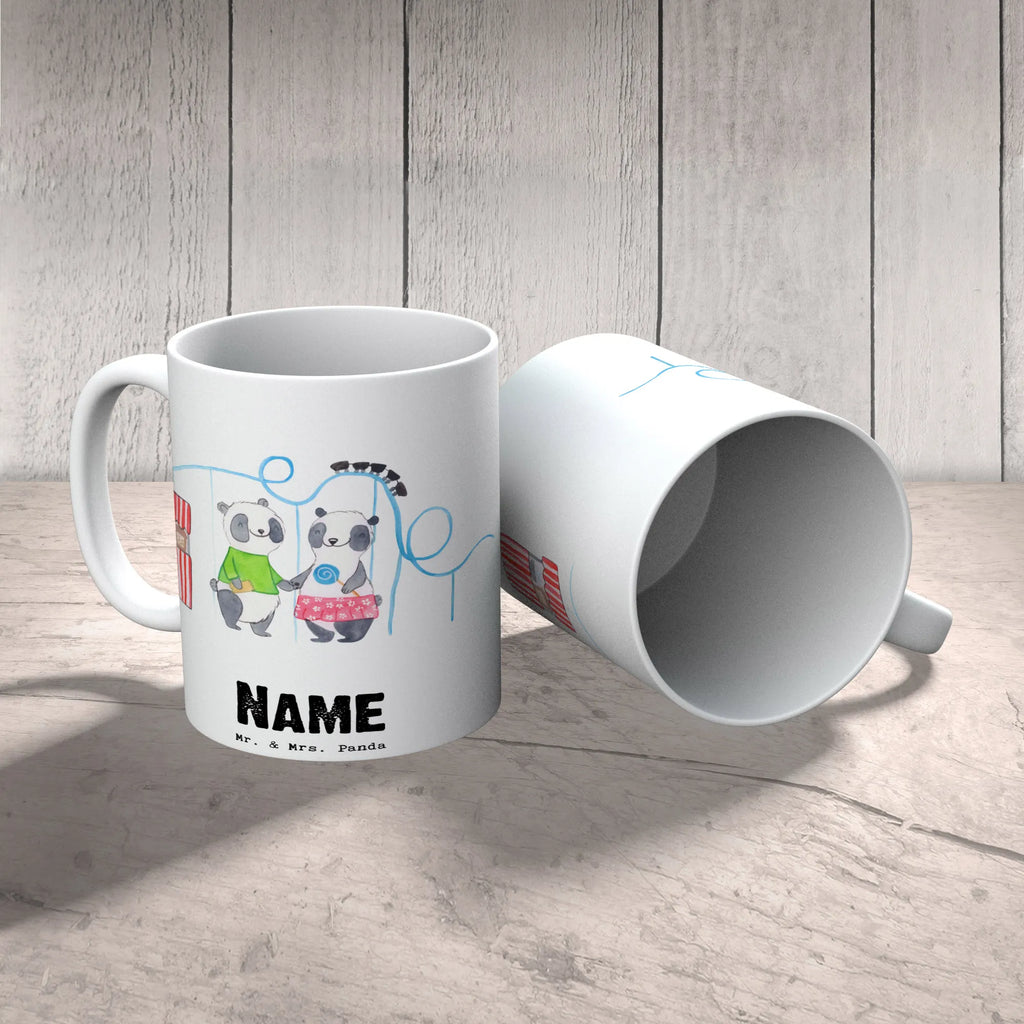 Personalisierte Tasse Pandas Freizeitpark besuchen Drucken, Namen, Tasse mit Namen, Wunschname, Tasse, Namenstasse, Personalisierte Tasse, Personalisiert, Geschenk, Sport, Sportart, Hobby, Schenken, Danke, Dankeschön, Auszeichnung, Gewinn, Sportler, Achterbahn fahren, Freizeitpark besuchen
