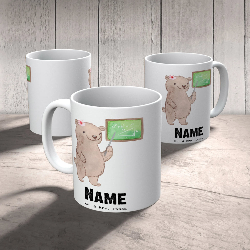 Personalisierte Tasse Mathematiklehrerin mit Herz Tasse mit Namen, Tasse, Drucken, Personalisiert, Wunschname, Personalisierte Tasse, Namenstasse, Namen, Geschenk, Schenken, Jubiläum, Danke, Dankeschön, Beruf, Ausbildung, Abschied, Rente, Kollege, Kollegin, Arbeitskollege, Mitarbeiter, Firma, Lehrer, Mathe, Lehramtstudent, Matheunterricht, Mathelehrerin, Mathematiklehrerin, Referendariat