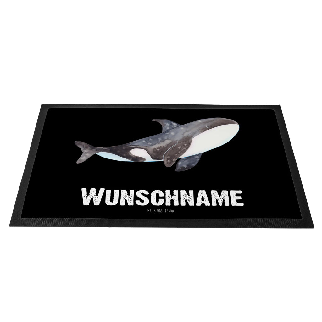 Personalisierte Fußmatte Orca Türvorleger mit Namen, Türvorleger personalisiert, Personalisieruung, Bedrucken, Wunschnamen, Personalisierte Fußmatte, Personalisiert, Haustürmatte personalisiert, Fußmatte bedrucken, Fußmatte mit Namen, Namensfussmatte, Meerestiere, Meer, Urlaub, Möglichkeiten, Startup, Killerwal, Neustart, Selbstliebe, Orca, Wal, Büro, Orcas, Motivation, Arbeit