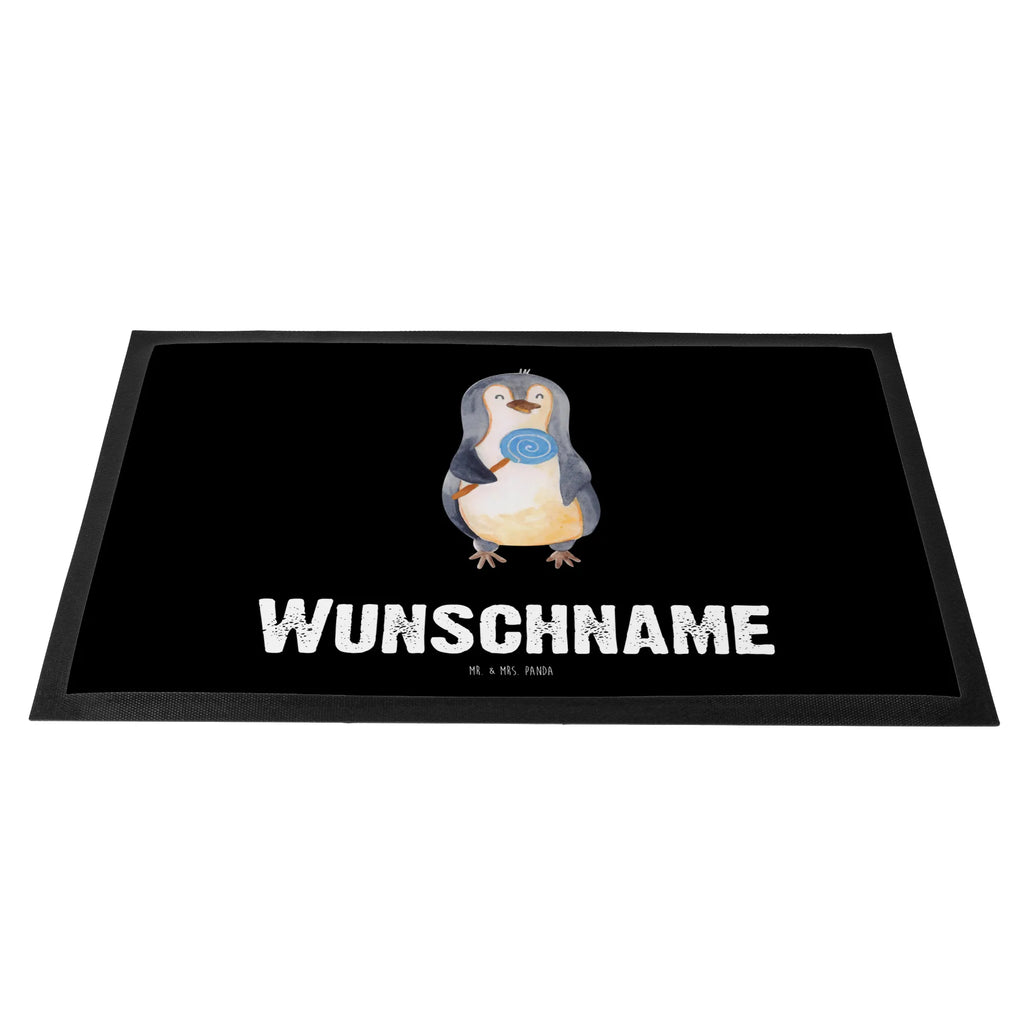Personalisierte Fußmatte Pinguin Lolli Türvorleger mit Namen, Wunschnamen, Bedrucken, Personalisierte Fußmatte, Fußmatte bedrucken, Türvorleger personalisiert, Personalisieruung, Namensfussmatte, Fußmatte mit Namen, Haustürmatte personalisiert, Personalisiert, Pinguin, Blödsinn, Gauner, Pinguine, Ganove, Süßigkeiten, Rabauke, Rebell, Spruch, Lolli