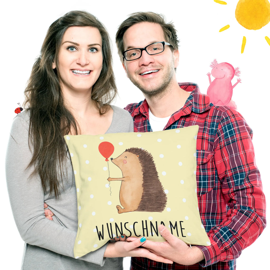 Personalisiertes Kissen Igel mit Luftballon Kopfkissen, Name, Kissen, Wunschname, personalisiert, bedrucken, Tiermotive, Gute Laune, lustige Sprüche, Tiere, Happy Birthday, Herzlichen Glückwunsch, Glückwunsch, Igel, Geburtstagskind, Geburtstag, Ballon