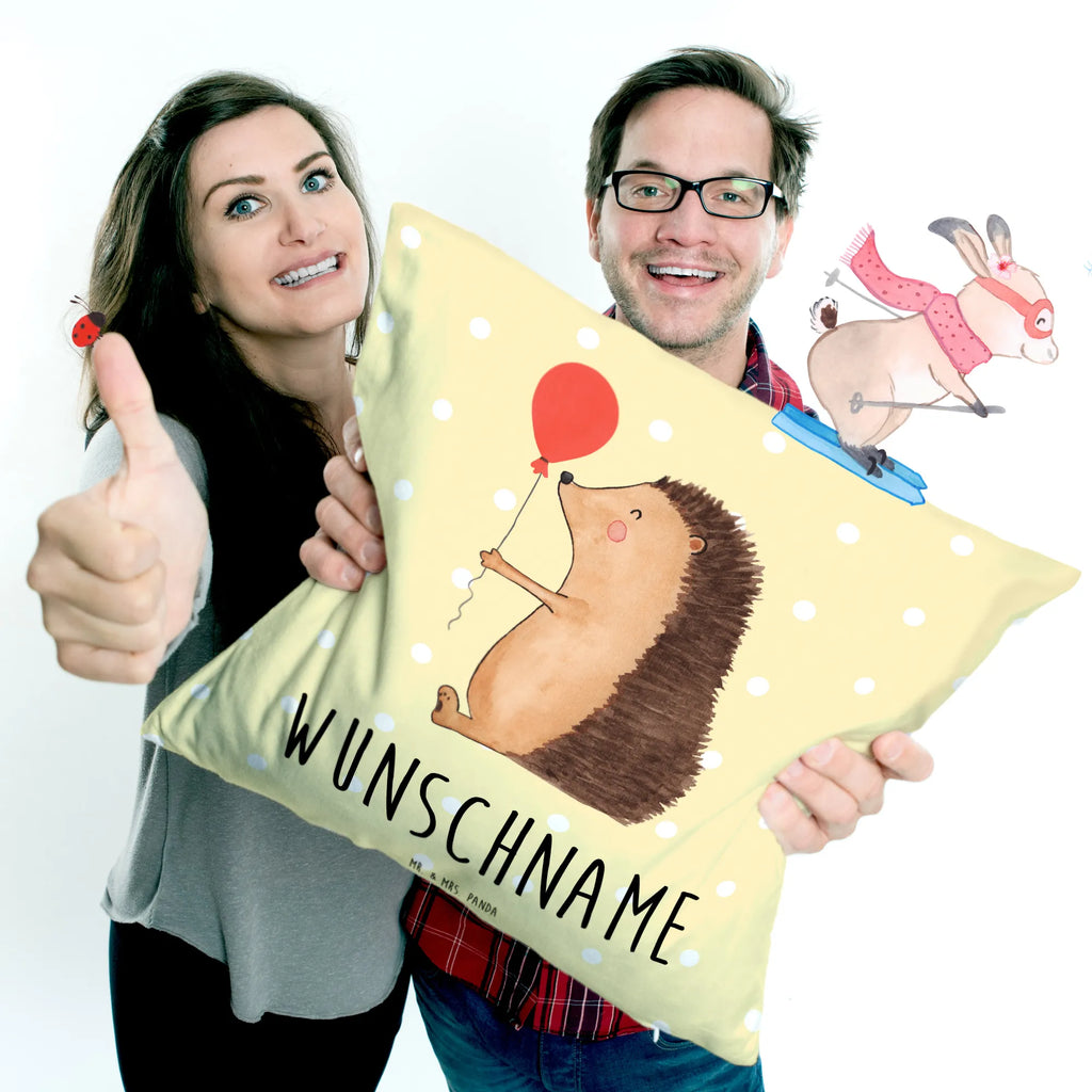 Personalisiertes Kissen Igel mit Luftballon Kopfkissen, Name, Kissen, Wunschname, personalisiert, bedrucken, Tiermotive, Gute Laune, lustige Sprüche, Tiere, Happy Birthday, Herzlichen Glückwunsch, Glückwunsch, Igel, Geburtstagskind, Geburtstag, Ballon