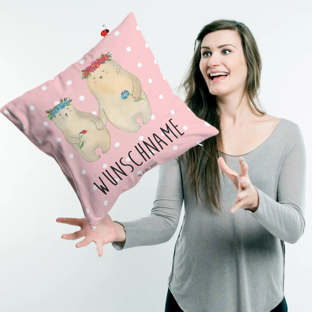 Personalisiertes Kissen Bären mit Blumenkranz Wunschname, Kissen, Personalisiert, Bedrucken, Name, Kopfkissen, Schwester, Familie, Vatertag, Opa, Oma, Muttertag, Papa, Mama, Bruder, Kind, Bär, Mutter, Geschenk Mama. Muttertag, Tochter, Weltbeste Mama, Lieblingsmensch, Töchter, Mami, Bären, Family, Lieblingsmama, Kinder, Beste Mutter, Mutti, Vorbild