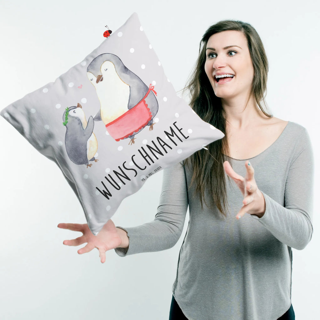 Personalisiertes Kissen Pinguin mit Kind Kissen, Kopfkissen, Name, Bedrucken, Wunschname, Personalisiert, Muttertag, Oma, Mama, Vatertag, Opa, Familie, Papa, Bruder, Schwester, Mami, Geburststag, Geschenk, Mutter, Mutti