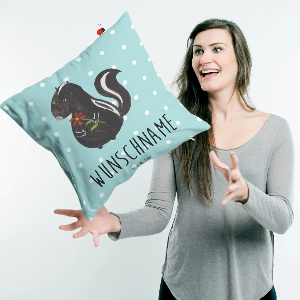 Personalisiertes Kissen Stinktier Blume Personalisiert, Kopfkissen, Kissen, Name, Bedrucken, Wunschname, Stinktier, Skunk, Dreams, Wildtier, Verträumt, Raubtier, Stinker, Tagträumer, Stinki, Träume