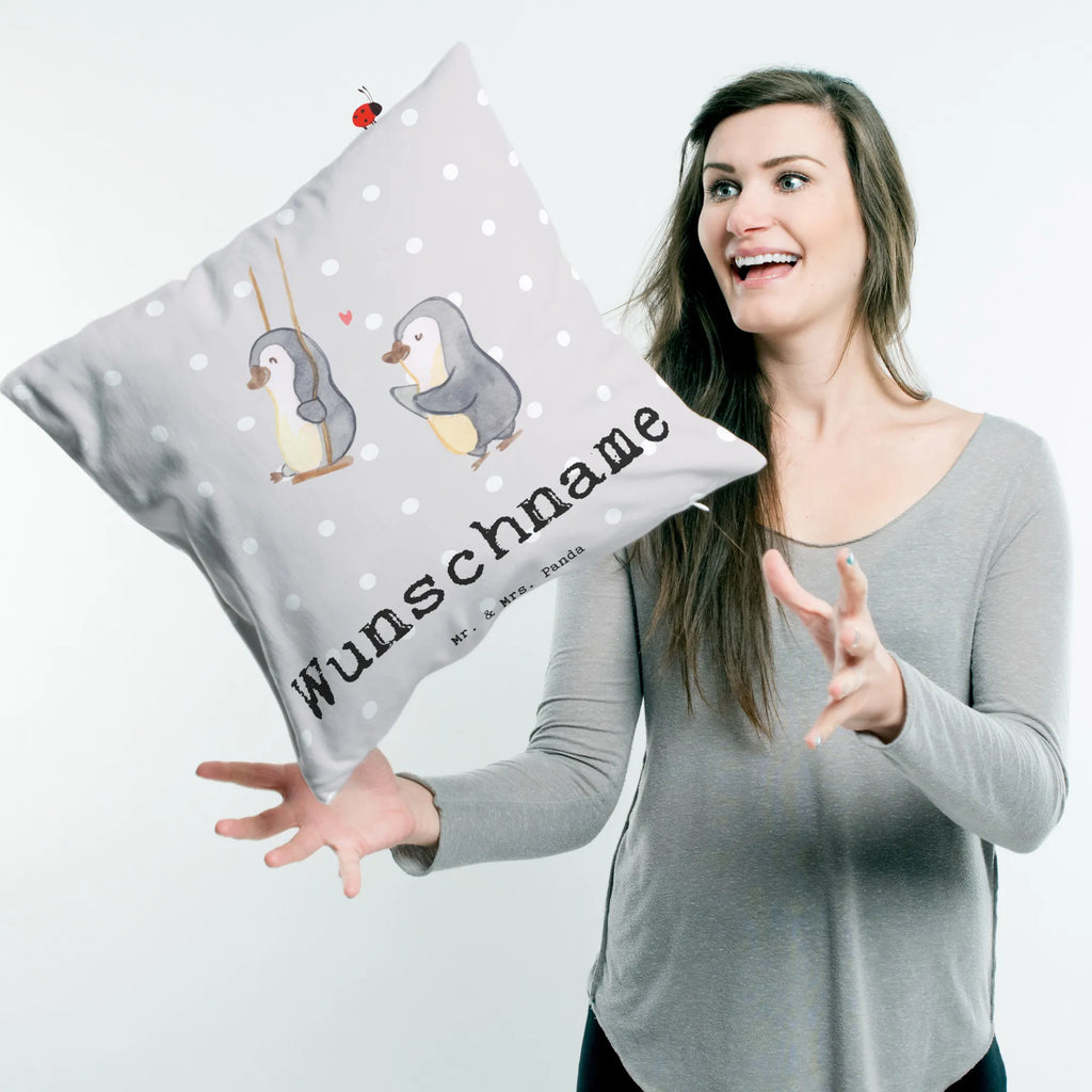 Personalisiertes Kissen Pinguin Beste Patentante der Welt Name, Kissen, Kopfkissen, Wunschname, Bedrucken, Personalisiert, Geschenkidee, Geschenk, Schenken, Mitbringsel, Geburtstag, Geburtstagsgeschenk, für, Danke, Dankeschön, Bedanken, Freude machen, Geschenktipp, Kleinigkeit, Taufpartner, Patentante, Lieblingstante, Familie, Nichte, Taufe, Neffe, Paten Tante