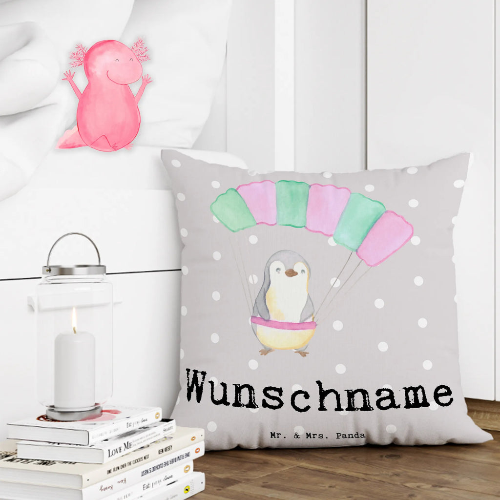 Personalisiertes Kissen Pinguin Fallschirm springen Wunschname, Name, personalisiert, bedrucken, Kissen, Kopfkissen, Geschenk, Sport, Sportart, Hobby, Schenken, Danke, Dankeschön, Auszeichnung, Gewinn, Sportler, Skydive, Fallschirmspringen, Fallschirmsprung