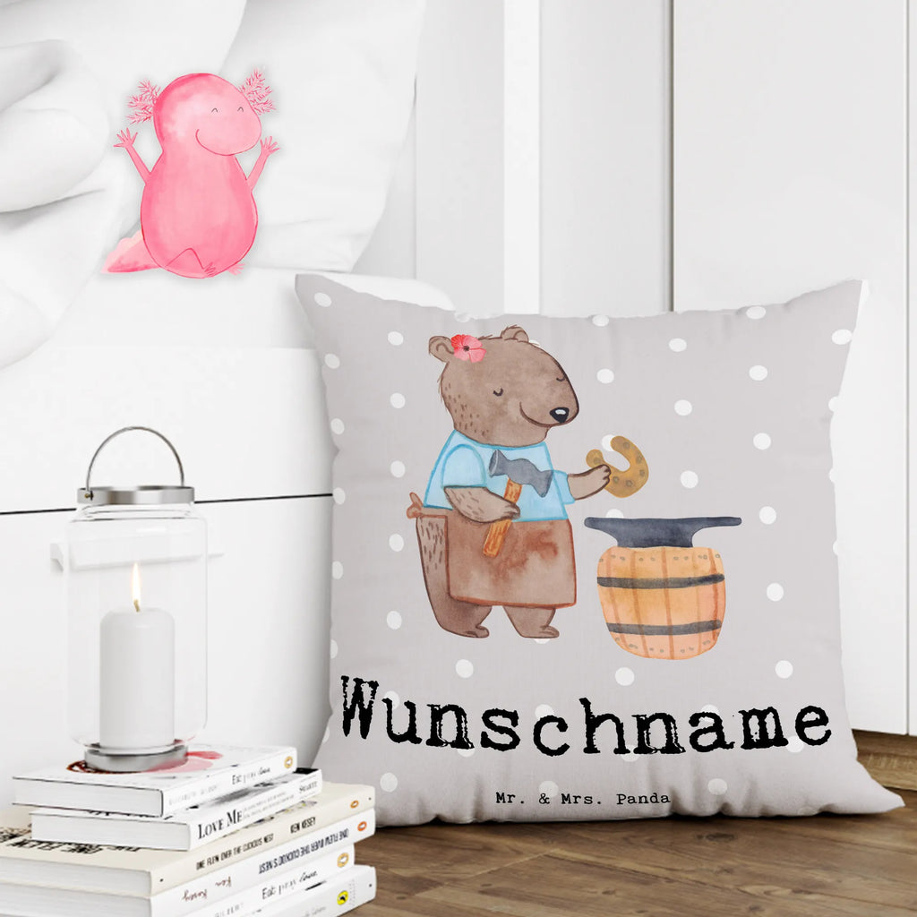 Personalisiertes Kissen Schmiedin mit Herz Wunschname, Kissen, personalisiert, Name, bedrucken, Kopfkissen, Beruf, Ausbildung, Jubiläum, Abschied, Rente, Kollege, Kollegin, Geschenk, Schenken, Arbeitskollege, Mitarbeiter, Firma, Danke, Dankeschön