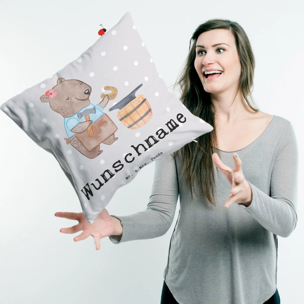 Personalisiertes Kissen Schmiedin mit Herz Wunschname, Kissen, personalisiert, Name, bedrucken, Kopfkissen, Beruf, Ausbildung, Jubiläum, Abschied, Rente, Kollege, Kollegin, Geschenk, Schenken, Arbeitskollege, Mitarbeiter, Firma, Danke, Dankeschön