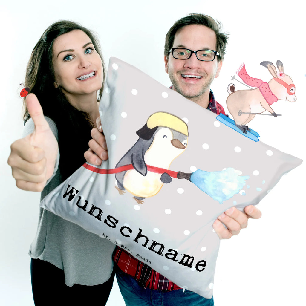 Personalisiertes Kissen Feuerwehrmann mit Herz Name, personalisiert, bedrucken, Wunschname, Kissen, Kopfkissen, Beruf, Ausbildung, Jubiläum, Abschied, Rente, Kollege, Kollegin, Geschenk, Schenken, Arbeitskollege, Mitarbeiter, Firma, Danke, Dankeschön, Brandschutz, Feuerwehr, Feuerwehrhauptmann, Feuerwehrmann, freiwillige Feuerwehr