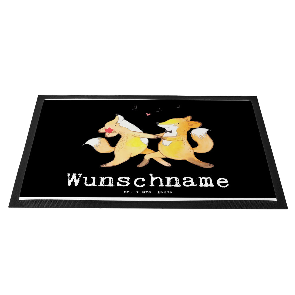 Personalisierte Fußmatte Fuchs Beste Eltern der Welt Personalisiert, Fußmatte mit Namen, Personalisierte Fußmatte, Namensfussmatte, Türvorleger mit Namen, Fußmatte bedrucken, Bedrucken, Türvorleger personalisiert, Haustürmatte personalisiert, Personalisieruung, Wunschnamen, für, Dankeschön, Geschenk, Schenken, Geburtstag, Geburtstagsgeschenk, Geschenkidee, Danke, Bedanken, Mitbringsel, Freude machen, Geschenktipp, Papi, Eltern, Mama, Erzeuger, Mama und Papa, Familie, Papa, Elternpaar, Mami