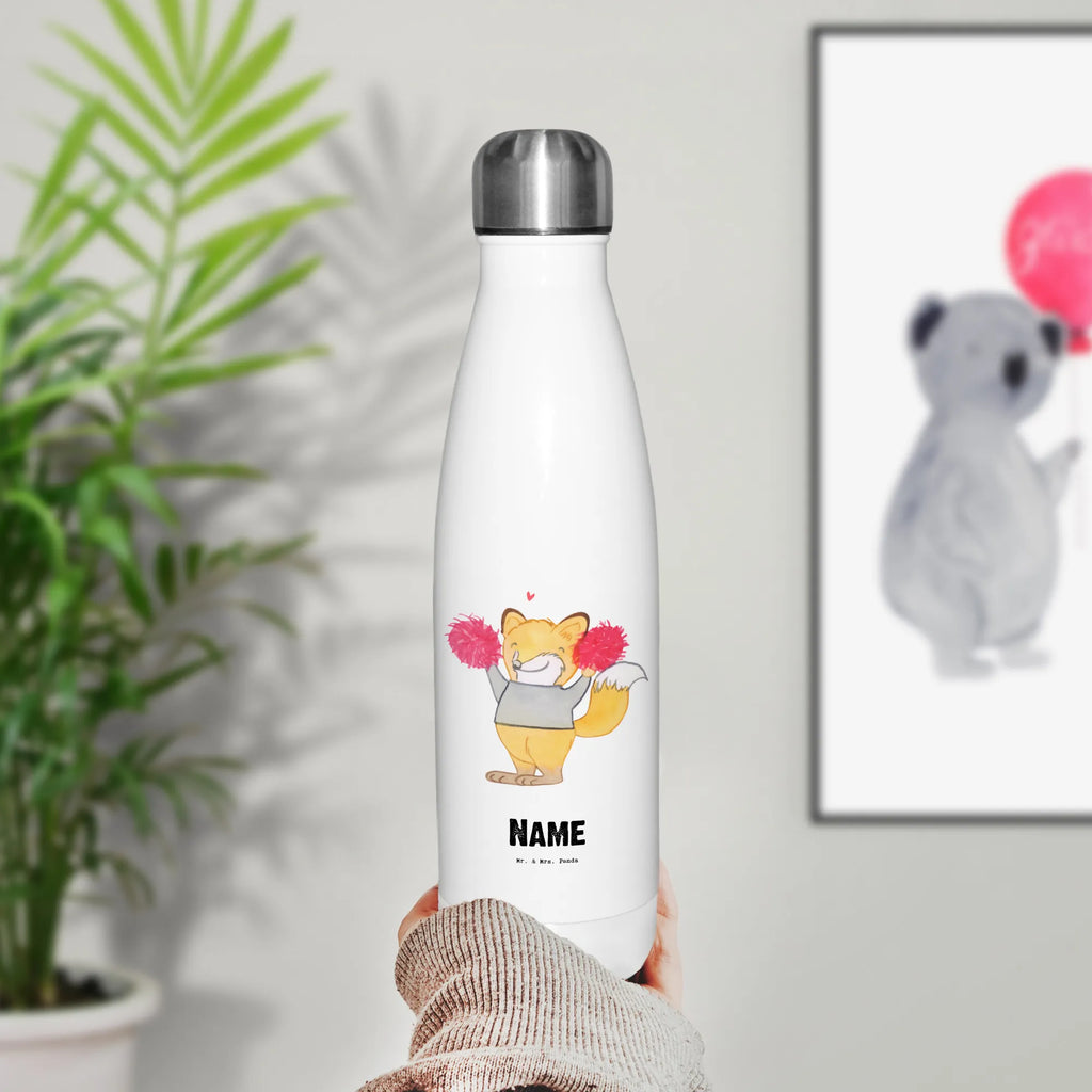 Personalisierte Thermosflasche Fuchs Beste Schwester der Welt Thermosflasche Kinder Mit Namen, Spülmaschinenfeste Thermosflasche Mit Gravur, Edelstahlflasche Mit Wunschtext, Thermosflasche 1 Liter Personalisiert, Thermosflasche Reisen Mit Namen, Thermosflasche Wandern Mit Gravur, Thermoflasche Edelstahl Mit Gravur, Leichte Thermosflasche Mit Wunschtext, Warmhalteflasche Personalisiert, Thermosflasche Outdoor Mit Gravur, Thermosflasche Mit Namen, Thermosflasche Für Kaffee Mit Wunschtext, Thermosflasche Für Wasser Personalisiert, Thermosflasche Für Sport Mit Namen, Sommerflasche Mit Wunschtext, Thermosflasche Herren Mit Wunschtext, Thermosflasche Mit Drehverschluss Und Gravur, Getränkeflasche Personalisiert, Thermosflasche Mit Wunschtext, Thermosflasche Für Büro Mit Wunschtext, Umweltfreundliche Thermosflasche Mit Wunschtext, Thermosflasche Für Schule Mit Gravur, Auslaufsichere Thermosflasche Mit Wunschtext, Thermoflasche Personalisiert, Klassische Thermosflasche Mit Namen, Thermosflasche 750ml Mit Namen, Moderne Thermosflasche Mit Text, Kalthalteflasche Mit Wunschtext, Vakuumflasche Mit Namen, Flasche Für Kohlensäure Mit Gravur, Thermoskanne Unterwegs Mit Namen, Isolierflasche Mit Gravur, BPA-Freie Thermosflasche Mit Namen, Doppelwandige Trinkflasche Mit Gravur, Thermosflasche Damen Personalisiert, Thermosflasche 500ml Mit Gravur, Thermosflasche Für Tee Mit Namen, Robuste Thermosflasche Personalisiert, Thermosflasche Mit Trinkverschluss Und Namen, Personalisierte Thermosflasche, Trinkflasche Isoliert Mit Namen, Nachhaltige Thermosflasche Mit Gravur, Mitbringsel, Danke, Bedanken, Geschenktipp, Freude machen, Schenken, für, Geschenk, Geschenkidee, Geburtstag, Geburtstagsgeschenk, Dankeschön, Geschwister, Schwester, Beste, Tochter, Kleinigkeit, Sister, Familie, Schwesterherz