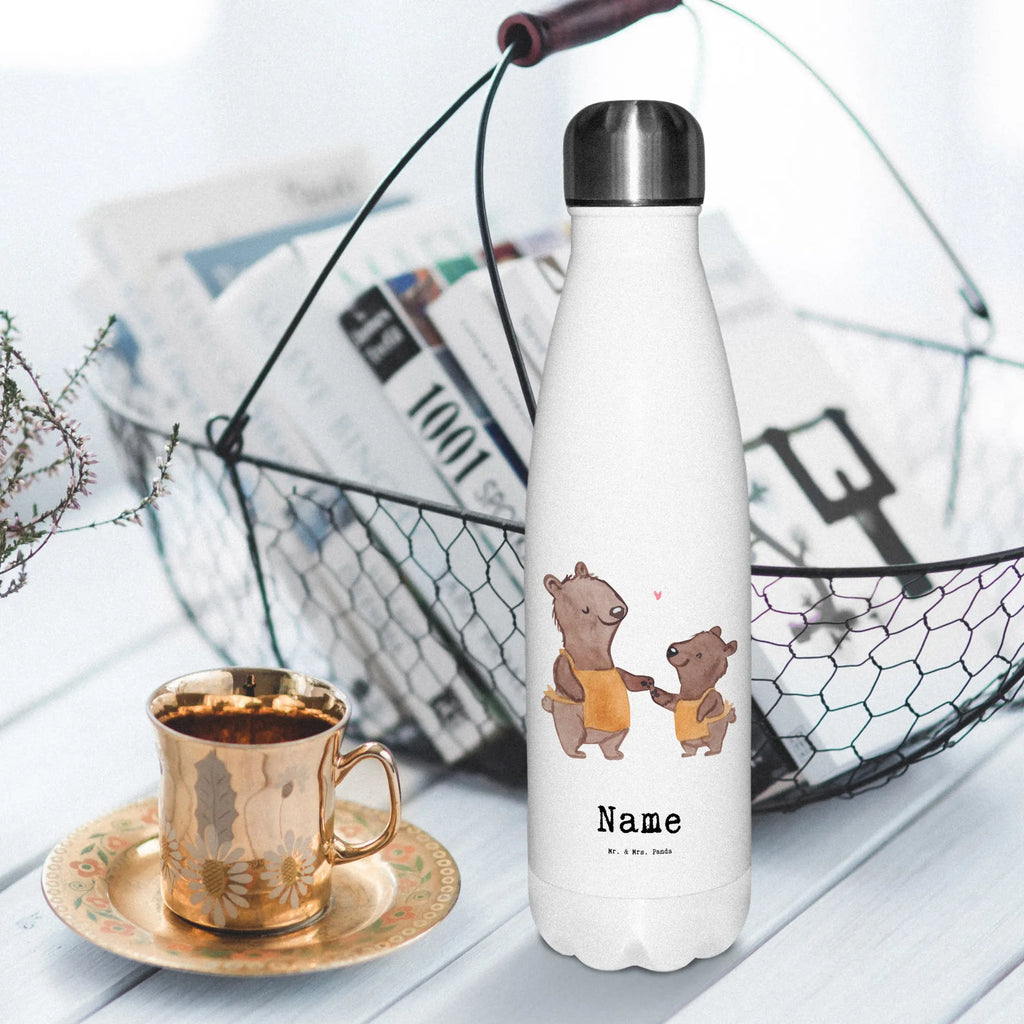 Personalisierte Thermosflasche Arbeitserzieher mit Herz Personalisierte Thermosflasche, Thermosflasche Mit Wunschtext, Thermoflasche Edelstahl Mit Gravur, Warmhalteflasche Personalisiert, Klassische Thermosflasche Mit Namen, Thermosflasche Damen Personalisiert, Getränkeflasche Personalisiert, BPA-Freie Thermosflasche Mit Namen, Leichte Thermosflasche Mit Wunschtext, Thermosflasche 1 Liter Personalisiert, Edelstahlflasche Mit Wunschtext, Thermoskanne Unterwegs Mit Namen, Flasche Für Kohlensäure Mit Gravur, Sommerflasche Mit Wunschtext, Thermosflasche 500ml Mit Gravur, Isolierflasche Mit Gravur, Thermosflasche Für Wasser Personalisiert, Kalthalteflasche Mit Wunschtext, Thermosflasche Kinder Mit Namen, Thermosflasche Mit Drehverschluss Und Gravur, Thermosflasche Für Schule Mit Gravur, Trinkflasche Isoliert Mit Namen, Nachhaltige Thermosflasche Mit Gravur, Thermosflasche Wandern Mit Gravur, Thermosflasche Mit Namen, Thermosflasche Für Tee Mit Namen, Moderne Thermosflasche Mit Text, Doppelwandige Trinkflasche Mit Gravur, Thermosflasche Reisen Mit Namen, Thermoflasche Personalisiert, Thermosflasche Für Kaffee Mit Wunschtext, Thermosflasche 750ml Mit Namen, Vakuumflasche Mit Namen, Thermosflasche Mit Trinkverschluss Und Namen, Thermosflasche Für Sport Mit Namen, Umweltfreundliche Thermosflasche Mit Wunschtext, Thermosflasche Outdoor Mit Gravur, Robuste Thermosflasche Personalisiert, Thermosflasche Für Büro Mit Wunschtext, Auslaufsichere Thermosflasche Mit Wunschtext, Spülmaschinenfeste Thermosflasche Mit Gravur, Thermosflasche Herren Mit Wunschtext, Geschenk, Schenken, Jubiläum, Danke, Dankeschön, Beruf, Ausbildung, Abschied, Rente, Kollege, Kollegin, Arbeitskollege, Mitarbeiter, Firma, Studium, Arbeitspädagoge, Arbeitserzieher