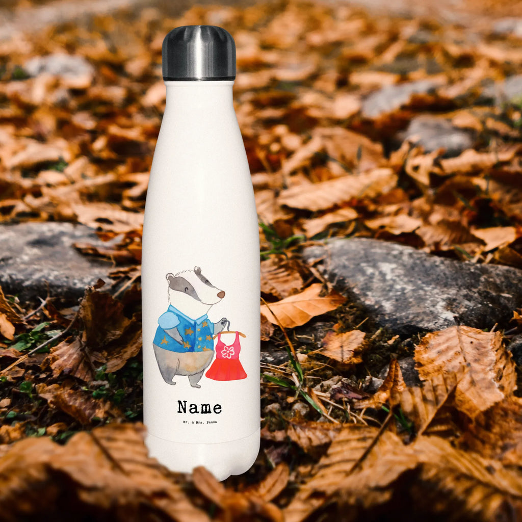 Personalisierte Thermosflasche Modedesignerin mit Herz Warmhalteflasche Personalisiert, Thermosflasche Herren Mit Wunschtext, Moderne Thermosflasche Mit Text, Thermoflasche Personalisiert, Vakuumflasche Mit Namen, Sommerflasche Mit Wunschtext, Thermosflasche 750ml Mit Namen, Doppelwandige Trinkflasche Mit Gravur, Kalthalteflasche Mit Wunschtext, Thermosflasche Damen Personalisiert, Robuste Thermosflasche Personalisiert, Flasche Für Kohlensäure Mit Gravur, Thermosflasche Mit Drehverschluss Und Gravur, Umweltfreundliche Thermosflasche Mit Wunschtext, Thermosflasche Für Tee Mit Namen, Spülmaschinenfeste Thermosflasche Mit Gravur, Thermosflasche Mit Wunschtext, Thermosflasche Für Schule Mit Gravur, BPA-Freie Thermosflasche Mit Namen, Thermosflasche Für Wasser Personalisiert, Thermosflasche 1 Liter Personalisiert, Isolierflasche Mit Gravur, Thermosflasche Wandern Mit Gravur, Thermosflasche Mit Trinkverschluss Und Namen, Edelstahlflasche Mit Wunschtext, Trinkflasche Isoliert Mit Namen, Thermoskanne Unterwegs Mit Namen, Thermosflasche 500ml Mit Gravur, Leichte Thermosflasche Mit Wunschtext, Nachhaltige Thermosflasche Mit Gravur, Thermosflasche Outdoor Mit Gravur, Thermoflasche Edelstahl Mit Gravur, Thermosflasche Kinder Mit Namen, Getränkeflasche Personalisiert, Klassische Thermosflasche Mit Namen, Thermosflasche Für Sport Mit Namen, Personalisierte Thermosflasche, Thermosflasche Für Kaffee Mit Wunschtext, Thermosflasche Reisen Mit Namen, Thermosflasche Mit Namen, Auslaufsichere Thermosflasche Mit Wunschtext, Thermosflasche Für Büro Mit Wunschtext, Beruf, Ausbildung, Jubiläum, Abschied, Rente, Kollege, Kollegin, Geschenk, Schenken, Arbeitskollege, Mitarbeiter, Firma, Danke, Dankeschön, Modedesignerin, Modeschöpferin, Fashion Designerin