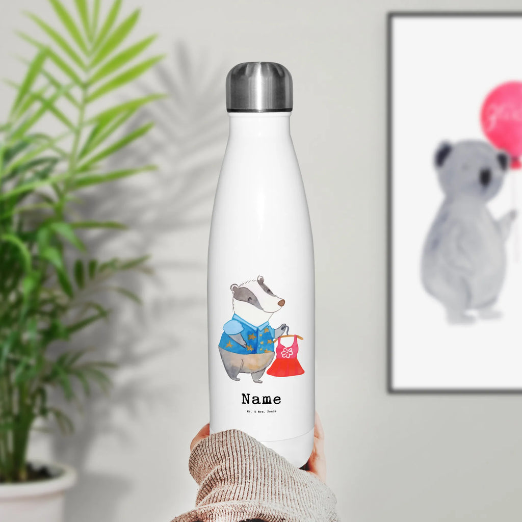 Personalisierte Thermosflasche Modedesignerin mit Herz Warmhalteflasche Personalisiert, Thermosflasche Herren Mit Wunschtext, Moderne Thermosflasche Mit Text, Thermoflasche Personalisiert, Vakuumflasche Mit Namen, Sommerflasche Mit Wunschtext, Thermosflasche 750ml Mit Namen, Doppelwandige Trinkflasche Mit Gravur, Kalthalteflasche Mit Wunschtext, Thermosflasche Damen Personalisiert, Robuste Thermosflasche Personalisiert, Flasche Für Kohlensäure Mit Gravur, Thermosflasche Mit Drehverschluss Und Gravur, Umweltfreundliche Thermosflasche Mit Wunschtext, Thermosflasche Für Tee Mit Namen, Spülmaschinenfeste Thermosflasche Mit Gravur, Thermosflasche Mit Wunschtext, Thermosflasche Für Schule Mit Gravur, BPA-Freie Thermosflasche Mit Namen, Thermosflasche Für Wasser Personalisiert, Thermosflasche 1 Liter Personalisiert, Isolierflasche Mit Gravur, Thermosflasche Wandern Mit Gravur, Thermosflasche Mit Trinkverschluss Und Namen, Edelstahlflasche Mit Wunschtext, Trinkflasche Isoliert Mit Namen, Thermoskanne Unterwegs Mit Namen, Thermosflasche 500ml Mit Gravur, Leichte Thermosflasche Mit Wunschtext, Nachhaltige Thermosflasche Mit Gravur, Thermosflasche Outdoor Mit Gravur, Thermoflasche Edelstahl Mit Gravur, Thermosflasche Kinder Mit Namen, Getränkeflasche Personalisiert, Klassische Thermosflasche Mit Namen, Thermosflasche Für Sport Mit Namen, Personalisierte Thermosflasche, Thermosflasche Für Kaffee Mit Wunschtext, Thermosflasche Reisen Mit Namen, Thermosflasche Mit Namen, Auslaufsichere Thermosflasche Mit Wunschtext, Thermosflasche Für Büro Mit Wunschtext, Beruf, Ausbildung, Jubiläum, Abschied, Rente, Kollege, Kollegin, Geschenk, Schenken, Arbeitskollege, Mitarbeiter, Firma, Danke, Dankeschön, Modedesignerin, Modeschöpferin, Fashion Designerin