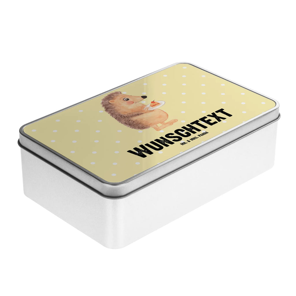 Personalisierte Metalldose Igel mit Kuchenstück Blechdose Mit Gravur, Metalldose Für Erwachsene Personalisiert, Kleine Metalldose Mit Text, Vintage Blechdose Personalisiert, Schmuckdose Metall Personalisiert, Nostalgische Metalldose Mit Wunschtext, Geschenkverpackung Metall Mit Gravur, Aufbewahrungsbox Metall Mit Namen, Metalldose Mit Namen, Metalldose Für Kinder Mit Namen, Metalldose Mit Wunschtext, Vorratsdose Metall Mit Gravur, Geschenkbox Metall Mit Namen, Basteldose Mit Wunschtext, Bedruckte Metalldose Mit Wunschtext, Metalldose Mit Initialen, Metalldose Für Küche Mit Wunschtext, Metalldose Mit Liebevollem Text, Deko Metalldose Personalisiert, Blechdose Mit Spruch, Rechteckige Metalldose Mit Namen, Personalisierbare Vorratsdose Metall, Runde Metalldose Mit Wunschtext, Süßigkeitendose Mit Namen, Metalldose Zum Selbstgestalten, Keksdose Mit Gravur, Personalisierte Metalldose, Teedose Mit Wunschtext, Retro Metalldose Mit Gravur, Große Metalldose Mit Gravur, Dose Aus Metall Mit Wunschtext, Aufbewahrungsdose Metall Personalisiert, Vorratsbehälter Metall Mit Gravur, Verpackungsdose Mit Wunschtext, Tiermotive, Gute Laune, lustige Sprüche, Tiere, Torte, Kuchen backen, Backen Geschenk, Geburtstagskuchen, Igel, Essen Spruch, Kuchen, Einladung Party