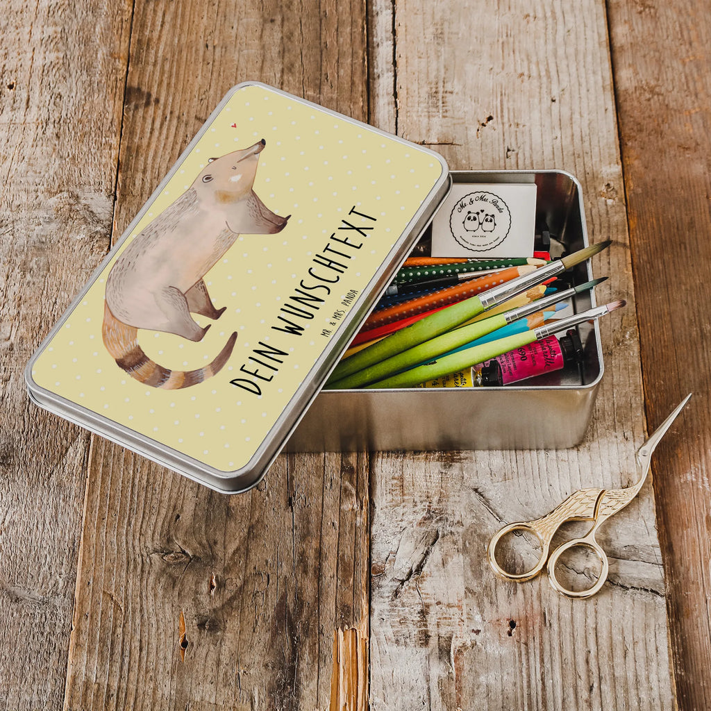 Personalisierte Metalldose Nasenbär Retro Metalldose Mit Gravur, Rechteckige Metalldose Mit Namen, Personalisierte Metalldose, Teedose Mit Wunschtext, Aufbewahrungsdose Metall Personalisiert, Personalisierbare Vorratsdose Metall, Süßigkeitendose Mit Namen, Verpackungsdose Mit Wunschtext, Metalldose Für Erwachsene Personalisiert, Große Metalldose Mit Gravur, Metalldose Für Kinder Mit Namen, Geschenkbox Metall Mit Namen, Schmuckdose Metall Personalisiert, Runde Metalldose Mit Wunschtext, Bedruckte Metalldose Mit Wunschtext, Metalldose Zum Selbstgestalten, Vintage Blechdose Personalisiert, Nostalgische Metalldose Mit Wunschtext, Keksdose Mit Gravur, Blechdose Mit Spruch, Metalldose Für Küche Mit Wunschtext, Metalldose Mit Liebevollem Text, Aufbewahrungsbox Metall Mit Namen, Basteldose Mit Wunschtext, Metalldose Mit Initialen, Metalldose Mit Namen, Metalldose Mit Wunschtext, Deko Metalldose Personalisiert, Geschenkverpackung Metall Mit Gravur, Blechdose Mit Gravur, Kleine Metalldose Mit Text, Dose Aus Metall Mit Wunschtext, Vorratsdose Metall Mit Gravur, Vorratsbehälter Metall Mit Gravur, Tiermotive, Gute Laune, lustige Sprüche, Tiere, Rüsselbär, Bär, Nasenbär, Nasenbären