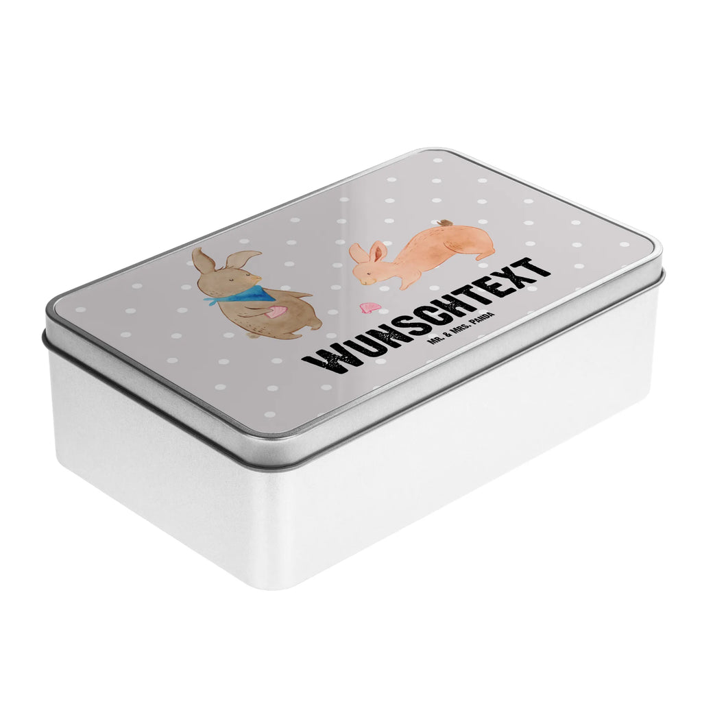 Personalisierte Metalldose Hasen Muschel Geschenkverpackung Metall Mit Gravur, Metalldose Mit Namen, Verpackungsdose Mit Wunschtext, Schmuckdose Metall Personalisiert, Metalldose Mit Wunschtext, Basteldose Mit Wunschtext, Metalldose Mit Initialen, Metalldose Zum Selbstgestalten, Rechteckige Metalldose Mit Namen, Vintage Blechdose Personalisiert, Aufbewahrungsdose Metall Personalisiert, Bedruckte Metalldose Mit Wunschtext, Nostalgische Metalldose Mit Wunschtext, Personalisierte Metalldose, Runde Metalldose Mit Wunschtext, Personalisierbare Vorratsdose Metall, Süßigkeitendose Mit Namen, Metalldose Für Kinder Mit Namen, Retro Metalldose Mit Gravur, Vorratsbehälter Metall Mit Gravur, Metalldose Für Erwachsene Personalisiert, Blechdose Mit Spruch, Geschenkbox Metall Mit Namen, Metalldose Für Küche Mit Wunschtext, Teedose Mit Wunschtext, Metalldose Mit Liebevollem Text, Kleine Metalldose Mit Text, Große Metalldose Mit Gravur, Vorratsdose Metall Mit Gravur, Blechdose Mit Gravur, Dose Aus Metall Mit Wunschtext, Aufbewahrungsbox Metall Mit Namen, Keksdose Mit Gravur, Deko Metalldose Personalisiert, Familie, Vatertag, Muttertag, Bruder, Schwester, Mama, Papa, Oma, Opa, Freundinnen, Muscheln, beste Freundin, best friends, Muscheln sammeln, Hasen, Meer, Freundin, BFF