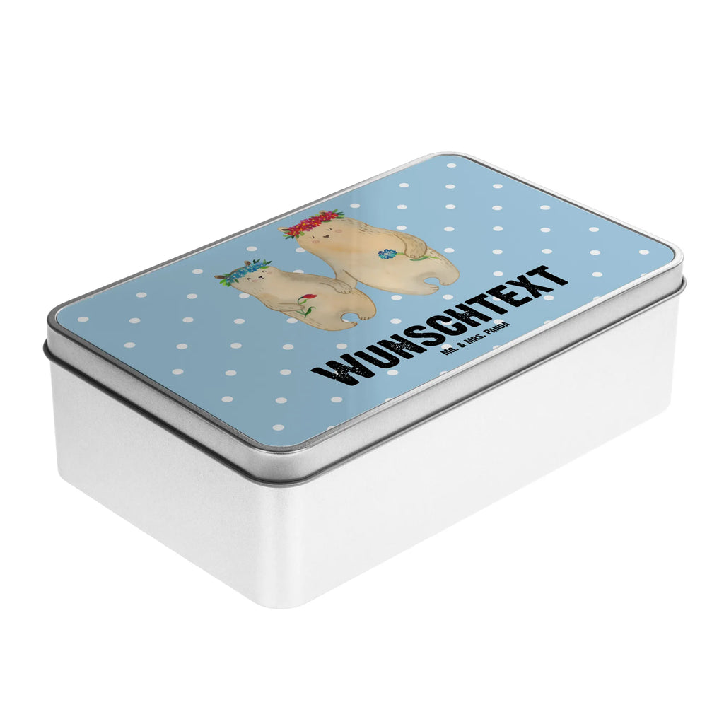 Personalisierte Metalldose Bären mit Blumenkranz Vintage Blechdose Personalisiert, Aufbewahrungsbox Metall Mit Namen, Bedruckte Metalldose Mit Wunschtext, Metalldose Mit Initialen, Geschenkbox Metall Mit Namen, Teedose Mit Wunschtext, Kleine Metalldose Mit Text, Verpackungsdose Mit Wunschtext, Vorratsbehälter Metall Mit Gravur, Keksdose Mit Gravur, Blechdose Mit Gravur, Metalldose Für Küche Mit Wunschtext, Nostalgische Metalldose Mit Wunschtext, Vorratsdose Metall Mit Gravur, Personalisierbare Vorratsdose Metall, Geschenkverpackung Metall Mit Gravur, Deko Metalldose Personalisiert, Schmuckdose Metall Personalisiert, Große Metalldose Mit Gravur, Metalldose Mit Wunschtext, Retro Metalldose Mit Gravur, Personalisierte Metalldose, Blechdose Mit Spruch, Metalldose Mit Namen, Basteldose Mit Wunschtext, Runde Metalldose Mit Wunschtext, Rechteckige Metalldose Mit Namen, Metalldose Für Kinder Mit Namen, Metalldose Mit Liebevollem Text, Metalldose Für Erwachsene Personalisiert, Dose Aus Metall Mit Wunschtext, Süßigkeitendose Mit Namen, Aufbewahrungsdose Metall Personalisiert, Schwester, Familie, Vatertag, Opa, Oma, Muttertag, Papa, Mama, Bruder, Weltbeste Mama, Geschenk Mama. Muttertag, Vorbild, Mutti, Mami, Lieblingsmensch, Töchter, Kind, Beste Mutter, Mutter, Tochter, Kinder, Bären, Lieblingsmama, Bär, Family