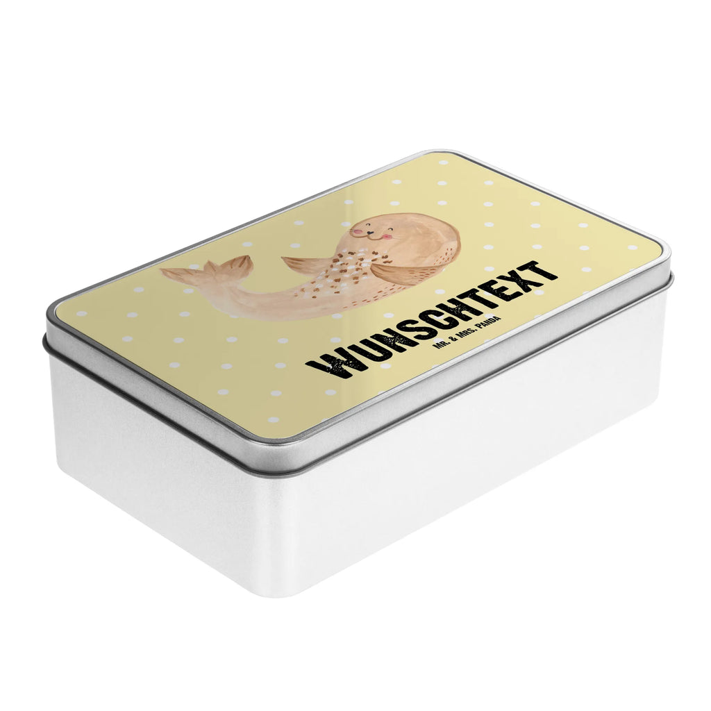 Personalisierte Metalldose Robbe liegend Metalldose Mit Wunschtext, Personalisierte Metalldose, Geschenkverpackung Metall Mit Gravur, Vintage Blechdose Personalisiert, Metalldose Mit Initialen, Schmuckdose Metall Personalisiert, Metalldose Mit Namen, Vorratsdose Metall Mit Gravur, Vorratsbehälter Metall Mit Gravur, Süßigkeitendose Mit Namen, Dose Aus Metall Mit Wunschtext, Bedruckte Metalldose Mit Wunschtext, Retro Metalldose Mit Gravur, Aufbewahrungsdose Metall Personalisiert, Metalldose Für Erwachsene Personalisiert, Kleine Metalldose Mit Text, Rechteckige Metalldose Mit Namen, Verpackungsdose Mit Wunschtext, Metalldose Für Kinder Mit Namen, Runde Metalldose Mit Wunschtext, Metalldose Zum Selbstgestalten, Keksdose Mit Gravur, Geschenkbox Metall Mit Namen, Metalldose Mit Liebevollem Text, Große Metalldose Mit Gravur, Blechdose Mit Gravur, Teedose Mit Wunschtext, Personalisierbare Vorratsdose Metall, Deko Metalldose Personalisiert, Blechdose Mit Spruch, Metalldose Für Küche Mit Wunschtext, Aufbewahrungsbox Metall Mit Namen, Basteldose Mit Wunschtext, Nostalgische Metalldose Mit Wunschtext, Tiermotive, Gute Laune, lustige Sprüche, Tiere, Robben, Robbe, Meerestier, Nordsee, Freude, Seehund, Ostsee, Strand, Lachen