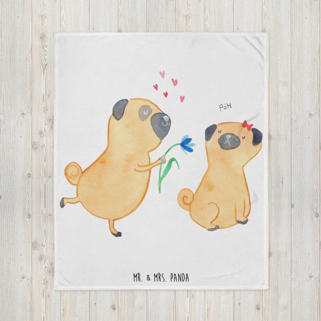 Kuscheldecke Mops verliebt Mikrofaser Decke, Kuscheldecke XXL, Dekoration, Wohndecke, Gemütlich, Kinderdecke, Dekodecke, Wolldecke, Sofadecke, Decke, Kuschelfleecedecke, Jahrestagsgeschenk, Schmusedecke, Tagesdecke, Entspannen, Wohnzimmerdecke, Weihnachtsgeschenk, Fleecedecke, Hunderasse, Hundebesitzer, Sprüche, Hundemotiv, Haustier, Tierliebhaber, Hund, Hundeliebe, Verliebt, Liebe, Mops, Geschenk Freund, Möpse, Partner, Liebesspruch. Verlobt