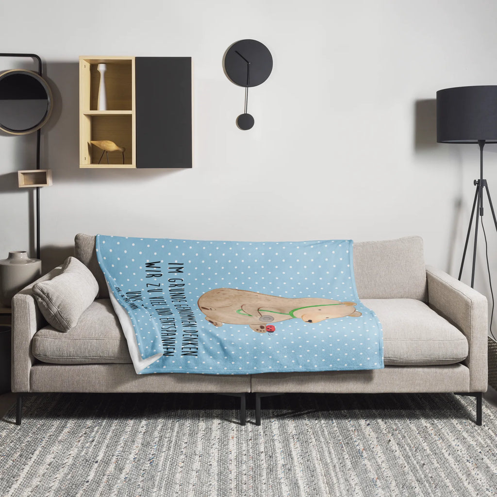 Kuscheldecke Bär Arzt Schmusedecke, Wolldecke, Decke, Entspannen, Fleecedecke, Dekoration, Weihnachtsgeschenk, Jahrestagsgeschenk, Tagesdecke, Kinderdecke, Wohndecke, Sofadecke, Dekodecke, Kuschelfleecedecke, Gemütlich, Wohnzimmerdecke, Mikrofaser Decke, Kuscheldecke XXL, Bär, Teddy, Teddybär, Professorin, Professor, Arzt, Doktor, Ärztin, Doktorin