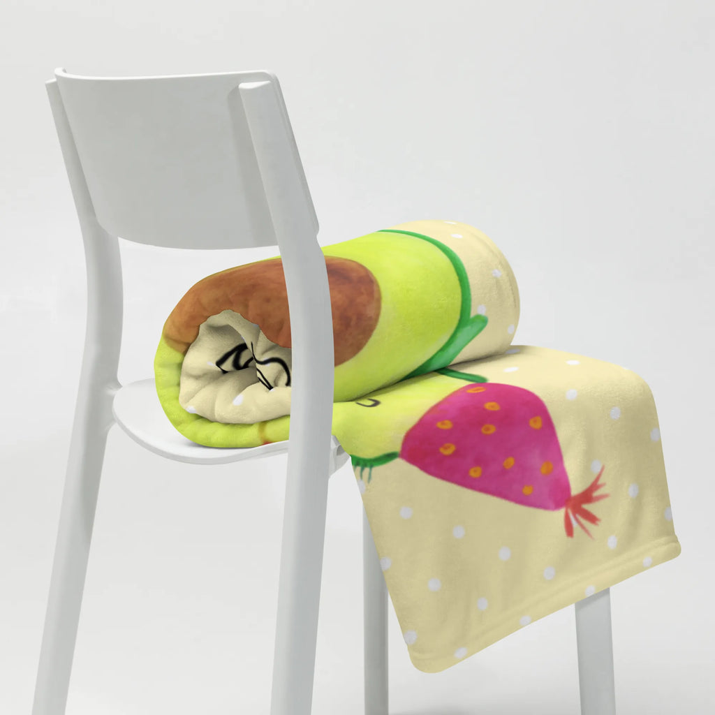 Kuscheldecke Avocado Feier Sofadecke, Wolldecke, Dekodecke, Tagesdecke, Dekoration, Wohndecke, Kuscheldecke XXL, Weihnachtsgeschenk, Kuschelfleecedecke, Schmusedecke, Kinderdecke, Entspannen, Gemütlich, Decke, Mikrofaser Decke, Jahrestagsgeschenk, Fleecedecke, Wohnzimmerdecke, Avocado, Vegan, Gesund, Veggie, Gute Laune, Geburtstag, Fete, Party, Feier, Feierlichkeit, Tröte