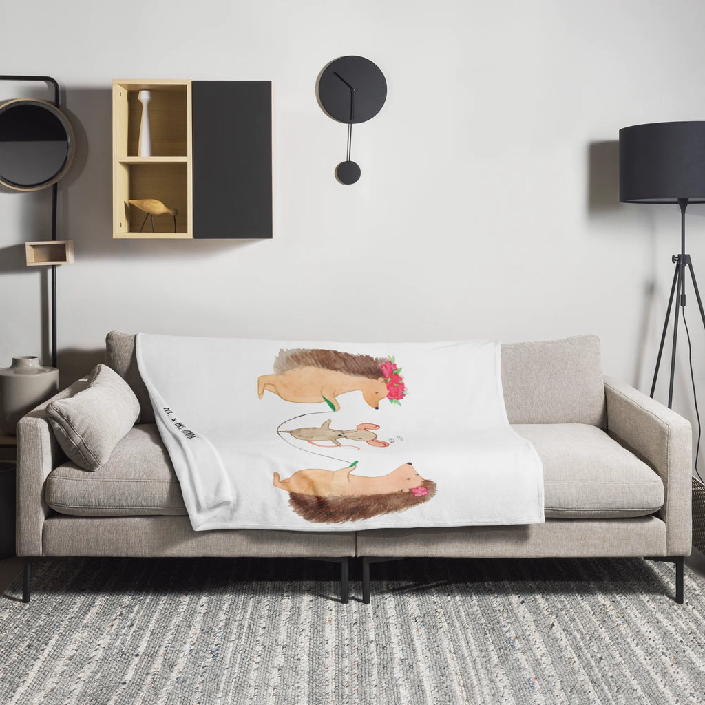 Blanket Hedgehog skipping Sofadecke, Decke, Wolldecke, Wohndecke, Tagesdecke, Tiermotive, Gute Laune, lustige Sprüche, Tiere, Kindergarten, Maus, Igel, Kinder, Seilspringen, Seilhüpfen