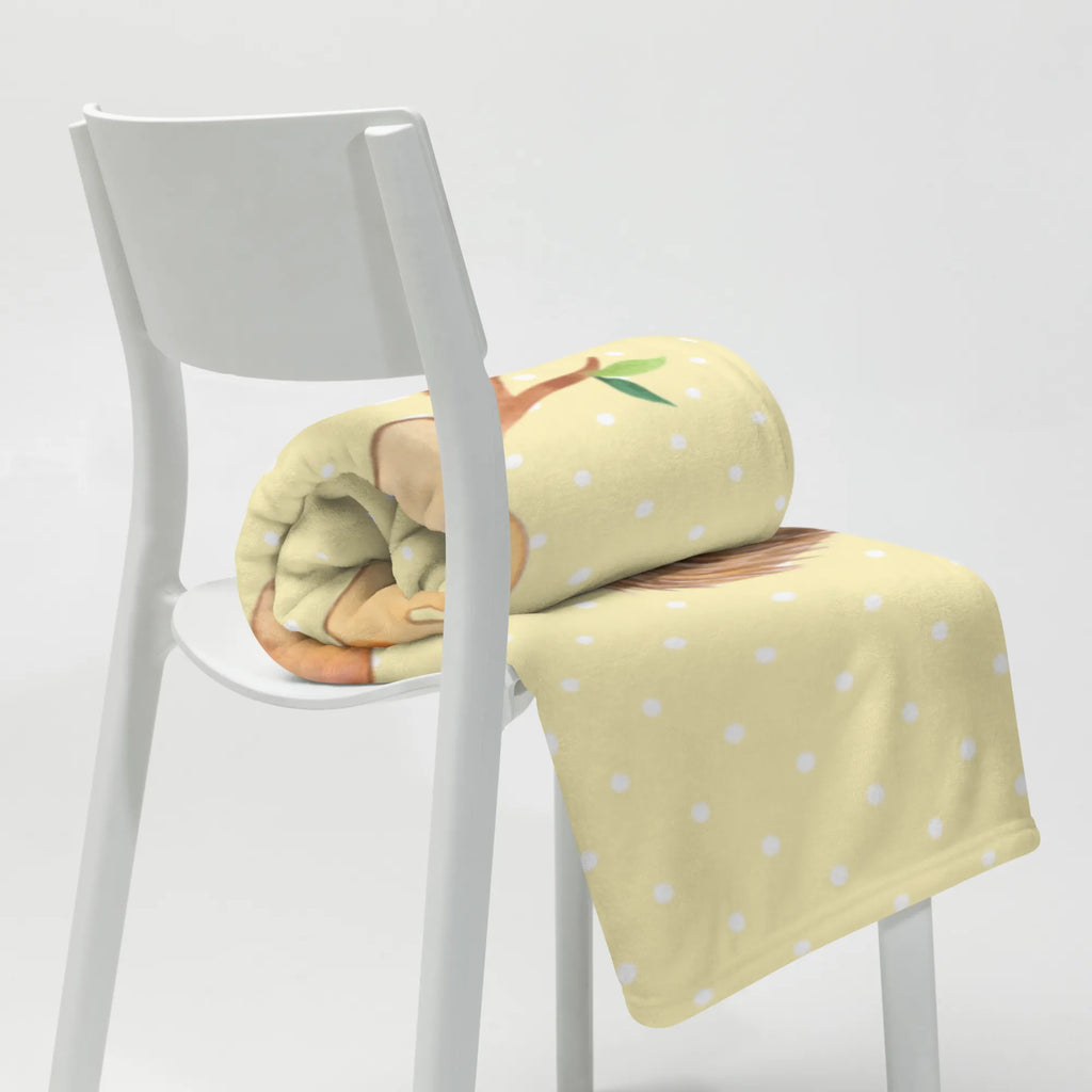 Blanket Hedgehog grilling cozy blanket, plush blanket, warm blanket, throw blanket, fleece blanket, snuggle blanket, sofa throw, Sherpa blanket, small animals, cute, funny, cute animal motives, hand drawn, small world, funny sayings, good mood, happy, gifts, gift ideas, special gifts, animal lover, card, saying, goals, hedgehog, unemployed, barbecue, motivation, meaning of life