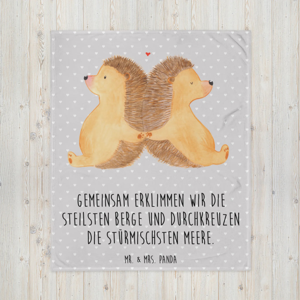 Koc Jeże trzymające się za łapki Sofadecke, Wolldecke, Wohndecke, Tagesdecke, Decke, Liebe, Partner, Freund, Freundin, Ehemann, Ehefrau, Heiraten, Verlobung, Heiratsantrag, Liebesgeschenk, Jahrestag, Hocheitstag, Love, Liebesbotschaft, Liebesbeweis, Igel, Lieblingsmensch, Hand in Hand, Hochzeit, Gemeinsamkeit, Geschenk für zwei, große Liebe, Igelliebe