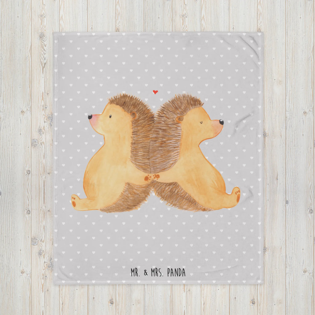 Koc Jeże trzymające się za łapki Sofadecke, Wolldecke, Wohndecke, Tagesdecke, Decke, Liebe, Partner, Freund, Freundin, Ehemann, Ehefrau, Heiraten, Verlobung, Heiratsantrag, Liebesgeschenk, Jahrestag, Hocheitstag, Love, Liebesbotschaft, Liebesbeweis, Igel, Lieblingsmensch, Hand in Hand, Hochzeit, Gemeinsamkeit, Geschenk für zwei, große Liebe, Igelliebe