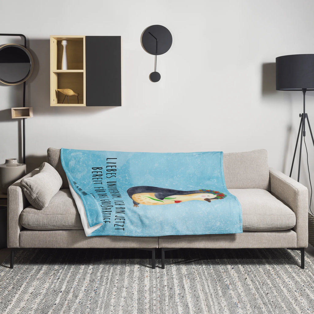 Blanket Penguin Flower Decke, Wohndecke, Sofadecke, Tagesdecke, Wolldecke, Pinguin, Pinguine, Wünsche, Motivation, Blumenkranz, Universum, Liebeskummer, Ziele, Leben, Geschenkidee, Lebensziele, Lebenslust