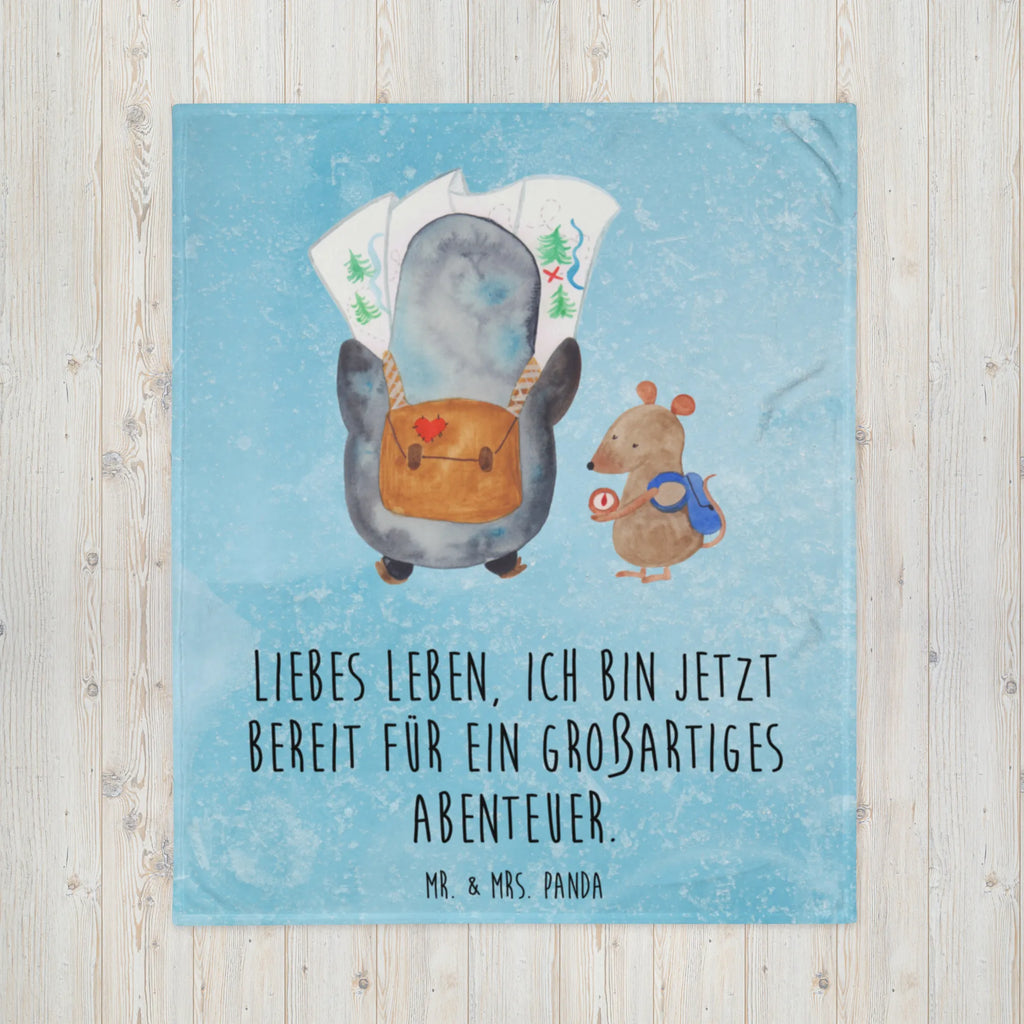Kuscheldecke Pinguin & Maus Wanderer Decke, Kuschelfleecedecke, Schmusedecke, Jahrestagsgeschenk, Tagesdecke, Gemütlich, Dekodecke, Mikrofaser Decke, Wolldecke, Weihnachtsgeschenk, Fleecedecke, Sofadecke, Kinderdecke, Entspannen, Wohnzimmerdecke, Kuscheldecke XXL, Wohndecke, Dekoration, Pinguin, Roadtrip, Wandern, Abenteuer, Abenteurer, Wanderlust, Ausflug, Pinguine