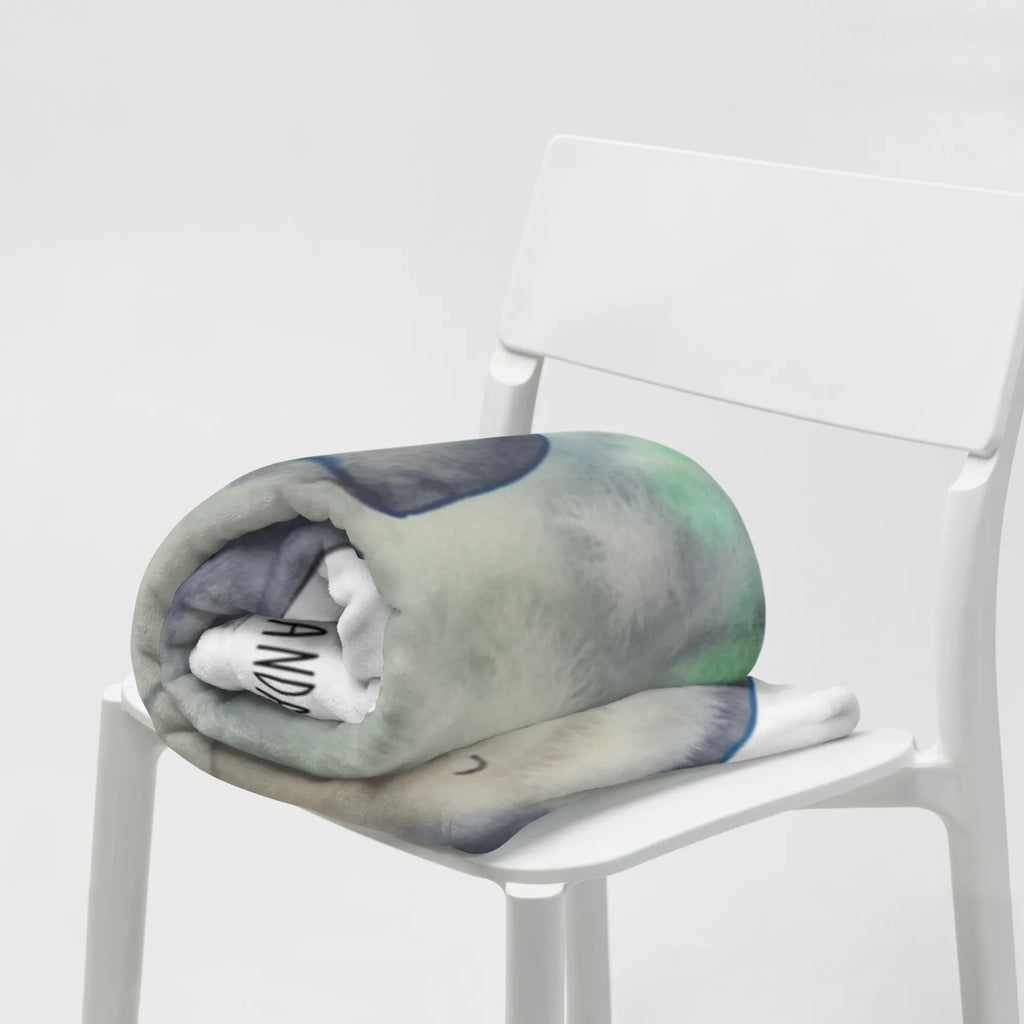 Kuscheldecke Seekuh Happy Schmusedecke, Wohnzimmerdecke, Weihnachtsgeschenk, Dekoration, Fleecedecke, Sofadecke, Kuscheldecke XXL, Dekodecke, Kuschelfleecedecke, Gemütlich, Decke, Mikrofaser Decke, Tagesdecke, Wohndecke, Entspannen, Wolldecke, Jahrestagsgeschenk, Kinderdecke, Urlaub, Meer, Meerestiere, Freundin, Liebeskummer, Selbstliebe, Achtsamkeit, Neustart, Seekühe, Respekt, Neuanfang, Seekuh, Zufrieden