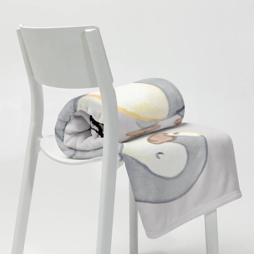 Blanket penguin best woman in the world Wohndecke, entspannen, gemütlich, Jahrestagsgeschenk, Geburtstagsgeschenk, dekoration, Schmusedecke, Dekodecke, Decke, Tagesdecke, Mikrofaser Decke, Wohnzimmerdecke, Kinderdecke, Sofadecke, Wolldecke, Kuscheldecke XXL, Kuschelfleecedecke, Fleecedecke, Weihnachtsgeschenk, Geschenkidee, Geschenk, Schenken, Mitbringsel, Geburtstag, für, Danke, Dankeschön, Bedanken, Freude machen, Geschenktipp, Kleinigkeit, Gattin, Lebensgefährtin, Ehe, Partnerin, Liebling, Ehefrau, Ehepartner, Beste, Braut, Frau, Freundin, Traumfrau