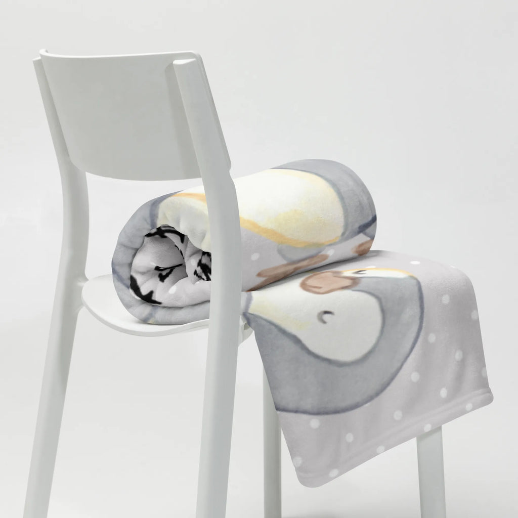 Blanket penguin Best favorite friend in the world Sofadecke, Wohndecke, Decke, Tagesdecke, Wolldecke, für, Dankeschön, Geschenk, Schenken, Geburtstag, Geburtstagsgeschenk, Geschenkidee, Danke, Bedanken, Mitbringsel, Freude machen, Geschenktipp, Lieblingsfreundin, Lieblings Mensch, Freundin, Partnerin, Love, Herz, beste Freundin, Partner, Bae, Lieblingsmensch, Liebling, Liebe