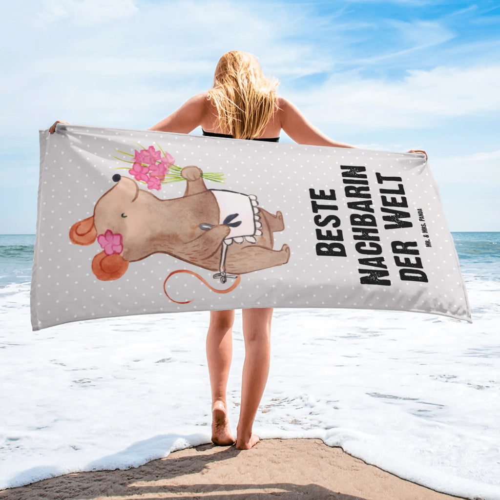 XL Badehandtuch Maus Beste Nachbarin der Welt Pflegeleichtes Handtuch Groß, Handtuch XL Geschenkidee, Flauschiges Handtuch XL, Extra Großes Handtuch, Handtuch Für Erwachsene XL, Nachhaltiges Handtuch XL, Badetuch Kinder, Badehandtuch XL, Handtuch Für Strand XL, Handtuch Für Dusche XL, XL Handtuch Bunt, Handtuch mit Motiv, Handtuch Für Große Personen, Frottier, Strandhandtuch, Handtuch XL Für Frauen, Kinderhandtuch, Umweltfreundliches Handtuch Groß, Großes Handtuch Für Badezimmer, Handtuch Für Sauna Groß, Handtuch XL Für Kinder, Wellnessgeschenk, Saugfähiges Großes Handtuch, Handtuch XL Klassisch, Groß, Design Handtuch XL, Strapazierfähiges XL Handtuch, Urlaub, Weiches XL Handtuch, Handtuch XL Aus Baumwolle, XL Handtuch Mit Muster, Badetuch, Duschtuch XL, Mikrofaser Handtuch XL, Saunatuch XL, Handtuch XL Modern, Reisehandtuch, Handtuch Für Wellness, Handtuch XL Für Männer, Handtuch Groß Für Sport, Großes Handtuch Unifarben, Saunahandtuch, XL Handtuch Weiß, Badetuch Extra Groß, Großes Handtuch, XL Handtuch Aus Bio Baumwolle, XL Handtuch, Baumwoll Handtuch, XL Handtuch Grau, Waschbares Handtuch XL, Handtuch Übergröße, Geschenkidee, Geschenk, Schenken, Mitbringsel, Geburtstag, Geburtstagsgeschenk, für, Danke, Dankeschön, Bedanken, Freude machen, Geschenktipp, Freundin, Angrenzer, Freundschaft, Anwohnerin, Nachbarschaft, Nachbarn, Bewohnerin, Nachbarin