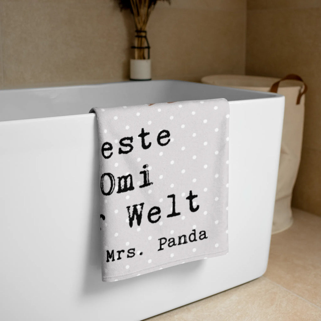 XL Badehandtuch Pinguin Beste Omi der Welt Handtuch XL Aus Baumwolle, Handtuch XL Klassisch, Handtuch XL Geschenkidee, Handtuch XL Für Kinder, Großes Handtuch Unifarben, XL Handtuch, Design Handtuch XL, Handtuch Übergröße, Handtuch Für Dusche XL, XL Handtuch Weiß, Handtuch Groß Für Sport, Handtuch Für Erwachsene XL, Waschbares Handtuch XL, Extra Großes Handtuch, Handtuch Für Große Personen, Handtuch Für Strand XL, XL Handtuch Mit Muster, Handtuch XL Für Männer, Pflegeleichtes Handtuch Groß, XL Handtuch Aus Bio Baumwolle, XL Handtuch Grau, Badetuch Extra Groß, Badehandtuch XL, Großes Handtuch Für Badezimmer, Duschtuch XL, Strapazierfähiges XL Handtuch, Mikrofaser Handtuch XL, Saugfähiges Großes Handtuch, Handtuch XL Für Frauen, Nachhaltiges Handtuch XL, Umweltfreundliches Handtuch Groß, Handtuch XL Modern, Handtuch Für Sauna Groß, Großes Handtuch, Handtuch Für Wellness, Flauschiges Handtuch XL, Saunatuch XL, Weiches XL Handtuch, XL Handtuch Bunt, für, Dankeschön, Geschenk, Schenken, Geburtstag, Geburtstagsgeschenk, Geschenkidee, Danke, Bedanken, Mitbringsel, Freude machen, Geschenktipp, Enkelkind, Oma, Ommi, Enkelin, Kleinigkeit, Omma, Großmama, Großmutter, Enkel, Omi, Großpapa, Bester