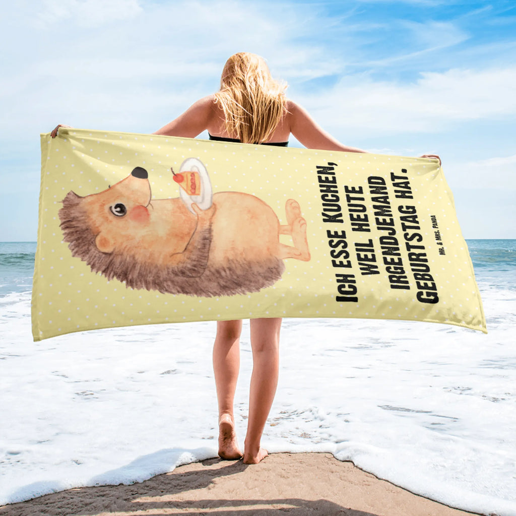 XL Badehandtuch Igel Kuchenstück XL Handtuch, Handtuch Für Erwachsene XL, Strapazierfähiges XL Handtuch, Extra Großes Handtuch, Handtuch Für Große Personen, Pflegeleichtes Handtuch Groß, Wellnessgeschenk, Saunatuch XL, XL Handtuch Mit Muster, Frottier, Handtuch mit Motiv, Handtuch XL Aus Baumwolle, Handtuch XL Modern, Handtuch XL Für Kinder, Groß, Umweltfreundliches Handtuch Groß, Handtuch XL Für Frauen, Handtuch XL Geschenkidee, Badetuch Extra Groß, Badehandtuch XL, Saugfähiges Großes Handtuch, Großes Handtuch Für Badezimmer, Flauschiges Handtuch XL, Weiches XL Handtuch, Handtuch Übergröße, XL Handtuch Aus Bio Baumwolle, Waschbares Handtuch XL, Handtuch Für Strand XL, Saunahandtuch, Nachhaltiges Handtuch XL, Design Handtuch XL, Badetuch, Mikrofaser Handtuch XL, Handtuch XL Für Männer, XL Handtuch Grau, Reisehandtuch, Handtuch Für Dusche XL, Handtuch Für Sauna Groß, Handtuch Groß Für Sport, XL Handtuch Weiß, XL Handtuch Bunt, Kinderhandtuch, Baumwoll Handtuch, Großes Handtuch, Handtuch XL Klassisch, Strandhandtuch, Großes Handtuch Unifarben, Duschtuch XL, Urlaub, Handtuch Für Wellness, Badetuch Kinder, Gute Laune, Tiermotive, Tiere, Lustige Sprüche, Einladung Party, Kuchen Backen, Geburtstagskuchen, Backen Geschenk, Essen Spruch, Kuchen, Igel, Torte