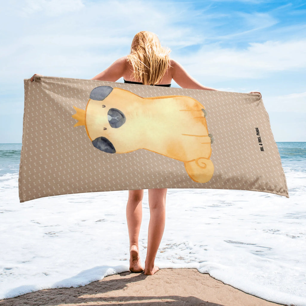 XL Badehandtuch Mops Krone XL Handtuch Aus Bio Baumwolle, Großes Handtuch Unifarben, Design Handtuch XL, Badetuch Kinder, Badehandtuch XL, Mikrofaser Handtuch XL, Urlaub, Kinderhandtuch, Handtuch XL Modern, Badetuch, Handtuch XL Aus Baumwolle, Handtuch XL Klassisch, Handtuch mit Motiv, XL Handtuch Bunt, Extra Großes Handtuch, Handtuch XL Für Frauen, XL Handtuch, Wellnessgeschenk, Großes Handtuch, Handtuch Übergröße, Saunatuch XL, Handtuch XL Für Männer, Baumwoll Handtuch, Duschtuch XL, XL Handtuch Grau, Großes Handtuch Für Badezimmer, Umweltfreundliches Handtuch Groß, Saunahandtuch, Handtuch Für Erwachsene XL, Badetuch Extra Groß, XL Handtuch Mit Muster, Groß, Flauschiges Handtuch XL, XL Handtuch Weiß, Handtuch Für Große Personen, Handtuch Für Dusche XL, Handtuch XL Für Kinder, Pflegeleichtes Handtuch Groß, Saugfähiges Großes Handtuch, Handtuch XL Geschenkidee, Handtuch Für Strand XL, Reisehandtuch, Waschbares Handtuch XL, Handtuch Für Sauna Groß, Handtuch Groß Für Sport, Strandhandtuch, Strapazierfähiges XL Handtuch, Frottier, Nachhaltiges Handtuch XL, Weiches XL Handtuch, Handtuch Für Wellness, Sprüche, Hund, Hundebesitzer, Hunderasse, Haustier, Hundemotiv, Tierliebhaber, Mops, Lustig, Allergisch, Hundebesitzer. Spruch, Hausregel, Kinderlos