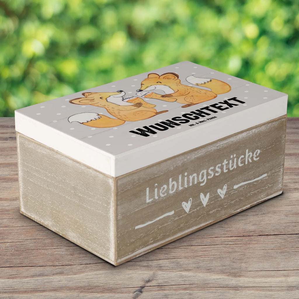 Personalised wooden chest Fox Best adoptive brother in the world Schatulle Personalisiert, Aufbewahrungsbox Personalisiert, Kiste Personalisiert, Schatzkiste Personalisiert, Holzkiste mit Namen, Geschenkbox Personalisiert, Kiste mit Namen, Truhe mit Namen, Schatulle mit Namen, Dekokiste mit Namen, Erinnerungsbox Personalisiert, Erinnerungskiste Personalisiert, mit Namen, GEschenkdose Personalisiert, Aufbewahrungsbox mit Namen, Schatzkiste mit Namen, Holzkiste Personalisiert, Truhe Personalisiert, Erinnerungsbox mit Namen, Dekokiste Personalisiert, Geschenkidee, Geschenk, Schenken, Mitbringsel, Geburtstag, Geburtstagsgeschenk, für, Danke, Dankeschön, Bedanken, Freude machen, Geschenktipp, Kleinigkeit, Familie, Brother, Bester, Bruder, Adoptivbruder, Bruderherz, Brudi, Geschwister, Sohn, Schwester, Adoptiert