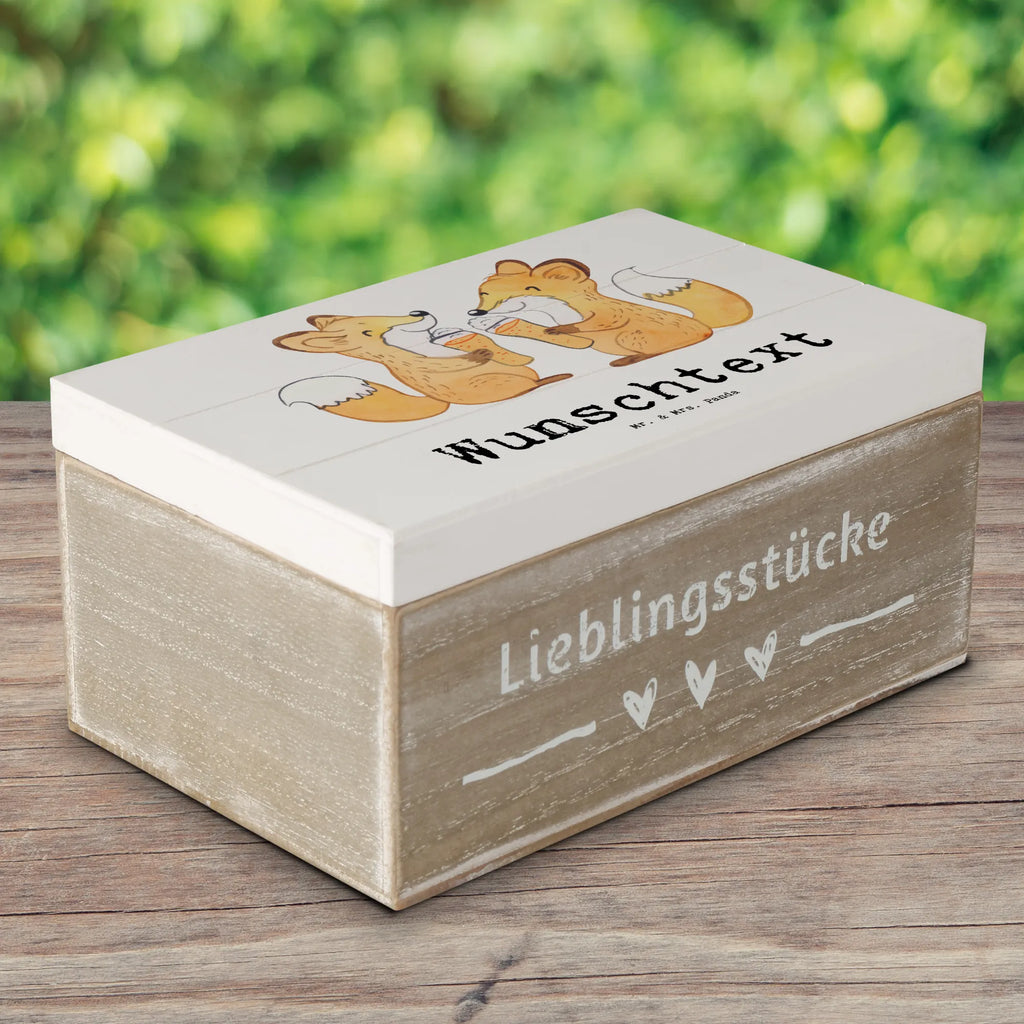 Personalisierte Holzkiste Fuchs Bester Vetter der Welt Schatulle Personalisiert, Aufbewahrungsbox Personalisiert, Dekokiste mit Namen, Truhe Personalisiert, Aufbewahrungsbox mit Namen, Geschenkbox personalisiert, Erinnerungsbox mit Namen, Holzkiste Personalisiert, Schatzkiste Personalisiert, Dekokiste Personalisiert, Schatzkiste mit Namen, Kiste Personalisiert, Erinnerungskiste Personalisiert, Erinnerungsbox Personalisiert, Holzkiste mit Namen, Truhe mit Namen, Kiste mit Namen, GEschenkdose personalisiert, mit Namen, Schatulle mit Namen, Erinnerungskiste, für, Dankeschön, Geschenk, Schenken, Geburtstag, Geburtstagsgeschenk, Geschenkidee, Danke, Bedanken, Mitbringsel, Freude machen, Geschenktipp, Sohn von Tante, Familie, Sohn von Onkel, Vetter, Verwandtschaft, Cousine, Cousin, Kousin