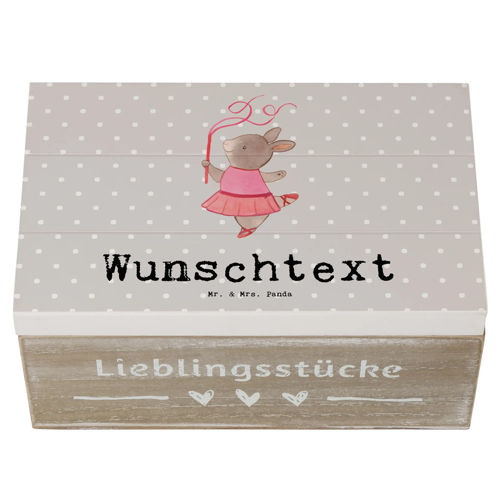 Personalisierte Holzkiste Balletttänzerin Herz Erinnerungsbox mit Namen, Schatulle Personalisiert, Erinnerungskiste Personalisiert, Erinnerungsbox Personalisiert, GEschenkdose Personalisiert, Schatzkiste mit Namen, Truhe mit Namen, mit Namen, Dekokiste mit Namen, Aufbewahrungsbox mit Namen, Holzkiste Personalisiert, Kiste mit Namen, Schatzkiste Personalisiert, Schatulle mit Namen, Aufbewahrungsbox Personalisiert, Dekokiste Personalisiert, Kiste Personalisiert, Geschenkbox Personalisiert, Holzkiste mit Namen, Truhe Personalisiert, Beruf, Firma, Schenken, Mitarbeiter, Arbeitskollege, Danke, Kollegin, Geschenk, Kollege, Rente, Jubiläum, Abschied, Dankeschön, Ausbildung, Glücksbringer Auftritt, Ballettstunden, Ballerina, Ballett, Ballettunterricht, Balletttänzerin, Ballettaufführung