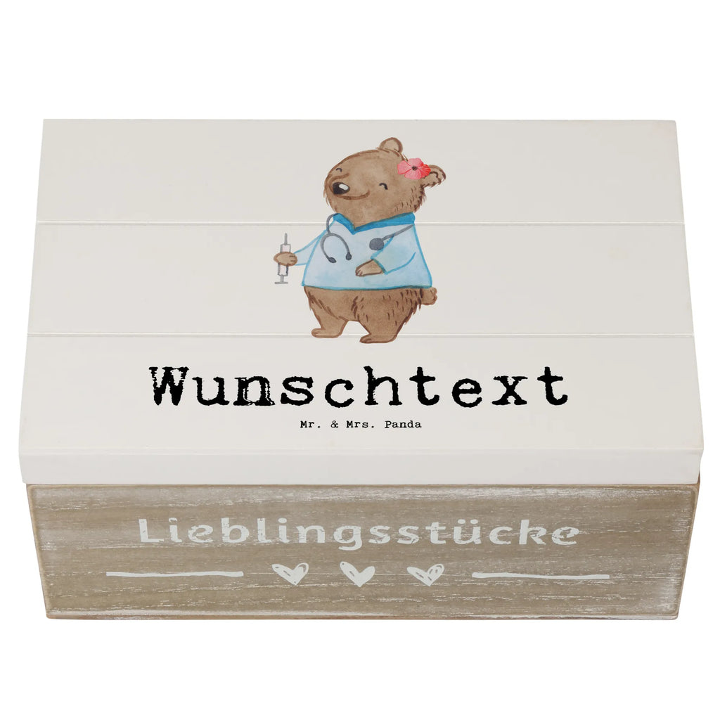Personalisierte Holzkiste Krankenpflegehelferin Herz Aufbewahrungsbox Personalisiert, Kiste Personalisiert, Schatzkiste Personalisiert, Schatulle mit Namen, Schatulle Personalisiert, Truhe mit Namen, Dekokiste mit Namen, Truhe Personalisiert, Kiste mit Namen, Aufbewahrungsbox mit Namen, Holzkiste Personalisiert, Dekokiste Personalisiert, Holzkiste mit Namen, Geschenkbox Personalisiert, GEschenkdose Personalisiert, Erinnerungskiste Personalisiert, Erinnerungsbox Personalisiert, Schatzkiste mit Namen, Erinnerungsbox mit Namen, mit Namen, Beruf, Firma, Schenken, Mitarbeiter, Arbeitskollege, Danke, Kollegin, Geschenk, Kollege, Rente, Jubiläum, Abschied, Dankeschön, Ausbildung, Pflegehelferin, Krankenpflegehelferin, Pflegekraft