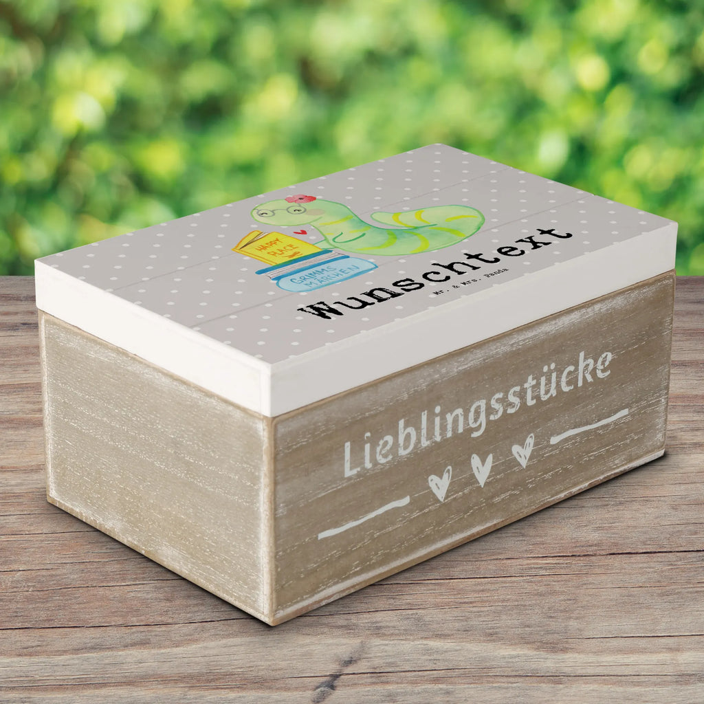 Personalizowane drewniane pudełko sprzedawczyni książek serce Dekokiste Personalisiert, Truhe mit Namen, Aufbewahrungsbox Personalisiert, Schatzkiste Personalisiert, Kiste mit Namen, Aufbewahrungsbox mit Namen, Truhe Personalisiert, Erinnerungsbox Personalisiert, Holzkiste mit Namen, Kiste Personalisiert, Geschenkbox Personalisiert, Dekokiste mit Namen, Schatzkiste mit Namen, Erinnerungsbox mit Namen, Holzkiste Personalisiert, GEschenkdose Personalisiert, Schatulle Personalisiert, Erinnerungskiste Personalisiert, Schatulle mit Namen, mit Namen, Beruf, Firma, Schenken, Mitarbeiter, Arbeitskollege, Danke, Kollegin, Geschenk, Kollege, Rente, Jubiläum, Abschied, Dankeschön, Ausbildung, Bibliothekarin, Bücherwurm, Buchverkäuferin, Buchhändlerin, Buchhandlung