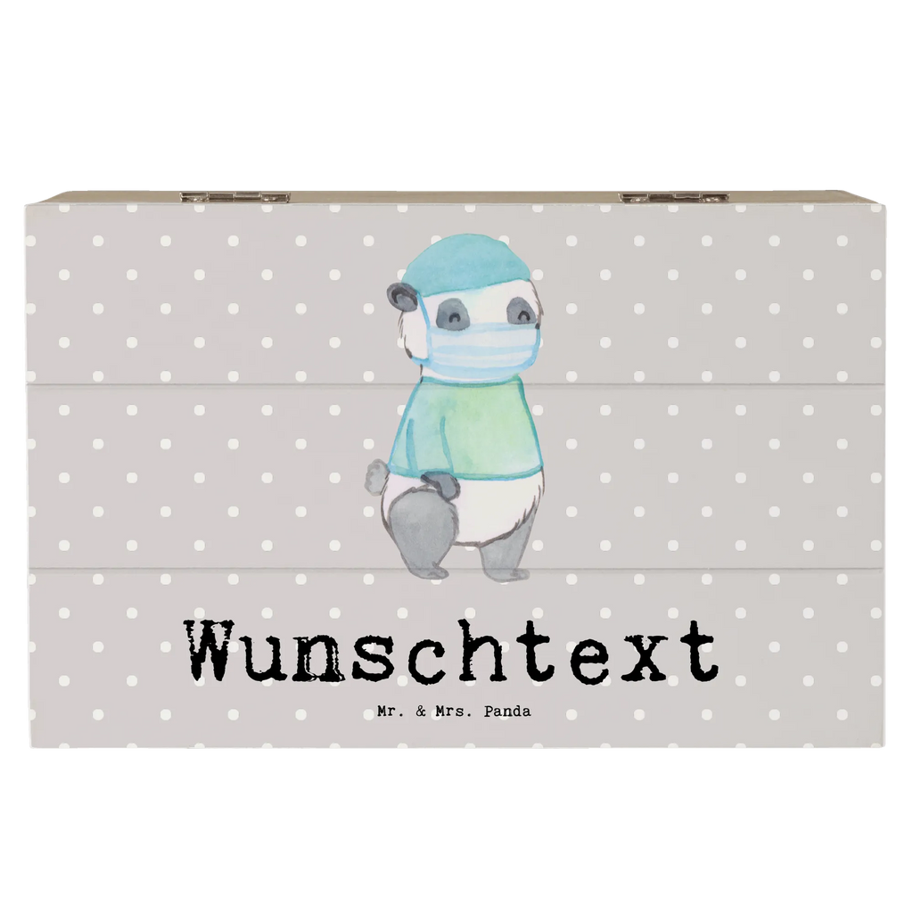 Personalisierte Holzkiste Operationsassistent mit Herz Kiste mit Namen, Schatzkiste mit Namen, Geschenkbox personalisiert, Holzkiste Personalisiert, Erinnerungsbox mit Namen, Dekokiste mit Namen, Schatulle mit Namen, Schatulle Personalisiert, mit Namen, Kiste Personalisiert, Schatzkiste Personalisiert, Aufbewahrungsbox Personalisiert, Erinnerungsbox Personalisiert, Aufbewahrungsbox mit Namen, Erinnerungskiste Personalisiert, Truhe Personalisiert, GEschenkdose personalisiert, Holzkiste mit Namen, Truhe mit Namen, Dekokiste Personalisiert, Erinnerungskiste, Beruf, Ausbildung, Jubiläum, Abschied, Rente, Kollege, Kollegin, Geschenk, Schenken, Arbeitskollege, Mitarbeiter, Firma, Danke, Dankeschön, OP Assistent, Operationstechnischer Assistent, Operationsassistenz, Operationsassistent, OTA