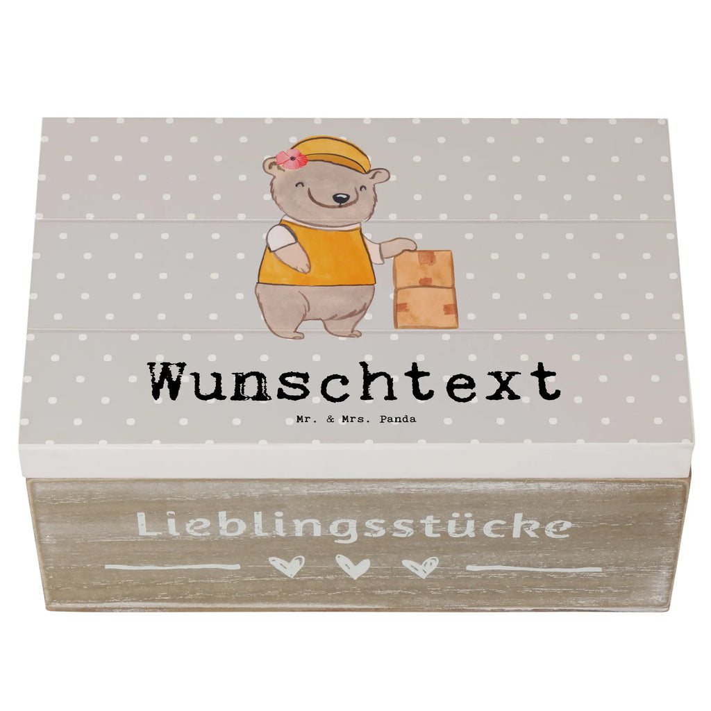 Personalisierte Holzkiste Lieferdienstmitarbeiterin mit Herz Holzkiste Personalisiert, Schatulle Personalisiert, Aufbewahrungsbox Personalisiert, Kiste mit Namen, Dekokiste Personalisiert, Aufbewahrungsbox mit Namen, Schatzkiste Personalisiert, GEschenkdose personalisiert, Schatzkiste mit Namen, Schatulle mit Namen, Erinnerungsbox mit Namen, Geschenkbox personalisiert, Dekokiste mit Namen, Erinnerungsbox Personalisiert, Holzkiste mit Namen, Kiste Personalisiert, Erinnerungskiste, Truhe mit Namen, Erinnerungskiste Personalisiert, mit Namen, Truhe Personalisiert, Beruf, Ausbildung, Jubiläum, Abschied, Rente, Kollege, Kollegin, Geschenk, Schenken, Arbeitskollege, Mitarbeiter, Firma, Danke, Dankeschön, Lieferbringdienst, Pizzabotin, Lieferdienstmitarbeiterin, Pizzabäckerin, Pizzabringdienst