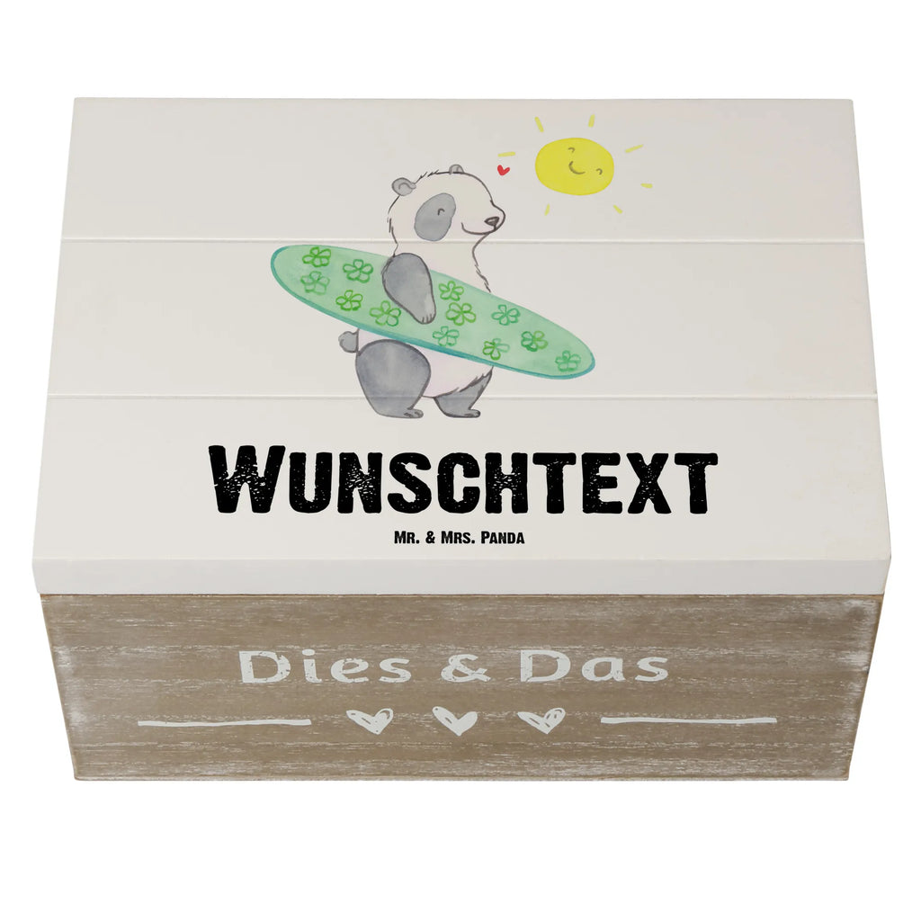 Personalisierte Holzkiste Panda Surfen Holzkiste Personalisiert, Schatulle Personalisiert, Erinnerungsbox Personalisiert, Dekokiste Personalisiert, Geschenkbox Personalisiert, Dekokiste mit Namen, Erinnerungsbox mit Namen, Schatzkiste Personalisiert, Schatzkiste mit Namen, Aufbewahrungsbox mit Namen, Truhe mit Namen, Truhe Personalisiert, Kiste Personalisiert, Kiste mit Namen, Erinnerungskiste Personalisiert, GEschenkdose Personalisiert, mit Namen, Schatulle mit Namen, Holzkiste mit Namen, Aufbewahrungsbox Personalisiert, Geschenk, Schenken, Sport, Sportart, Hobby, Danke, Dankeschön, Auszeichnung, Gewinn, Sportler, Surfschule, Surfen, Wellenreiten