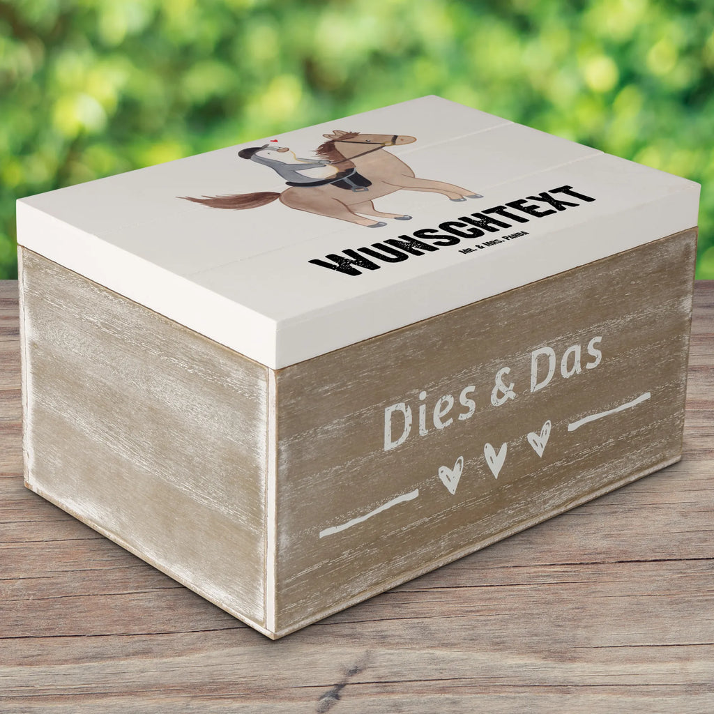 Personalisierte Holzkiste Pferd Reiten Erinnerungsbox Personalisiert, Truhe Personalisiert, Holzkiste Personalisiert, Kiste mit Namen, Truhe mit Namen, Schatulle Personalisiert, mit Namen, Schatulle mit Namen, GEschenkdose Personalisiert, Schatzkiste mit Namen, Erinnerungsbox mit Namen, Dekokiste mit Namen, Schatzkiste Personalisiert, Dekokiste Personalisiert, Aufbewahrungsbox Personalisiert, Geschenkbox Personalisiert, Kiste Personalisiert, Aufbewahrungsbox mit Namen, Erinnerungskiste Personalisiert, Holzkiste mit Namen, Geschenk, Schenken, Sport, Sportart, Hobby, Danke, Dankeschön, Auszeichnung, Gewinn, Sportler, Reitsport, Reiten, Reitverein, Reitstall, Pferde