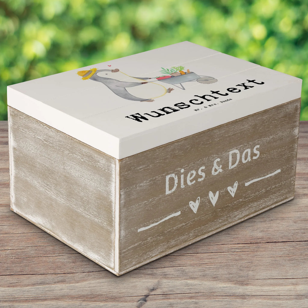 Personalisierte Holzkiste Pinguin Gartenarbeit Dekokiste mit Namen, Truhe Personalisiert, Kiste mit Namen, Truhe mit Namen, GEschenkdose Personalisiert, Geschenkbox Personalisiert, Holzkiste mit Namen, Erinnerungsbox mit Namen, Holzkiste Personalisiert, Schatulle Personalisiert, Aufbewahrungsbox mit Namen, Schatulle mit Namen, Erinnerungsbox Personalisiert, mit Namen, Dekokiste Personalisiert, Aufbewahrungsbox Personalisiert, Erinnerungskiste Personalisiert, Schatzkiste Personalisiert, Kiste Personalisiert, Schatzkiste mit Namen, Geschenk, Schenken, Sport, Sportart, Hobby, Danke, Dankeschön, Auszeichnung, Gewinn, Sportler, Gartenarbeit, Gärtnern, Gartenpflege, Urban Gardening